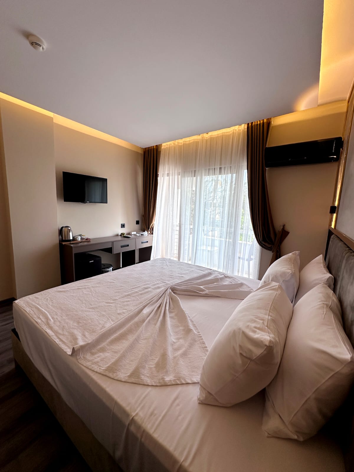 Family Room Connecting Room