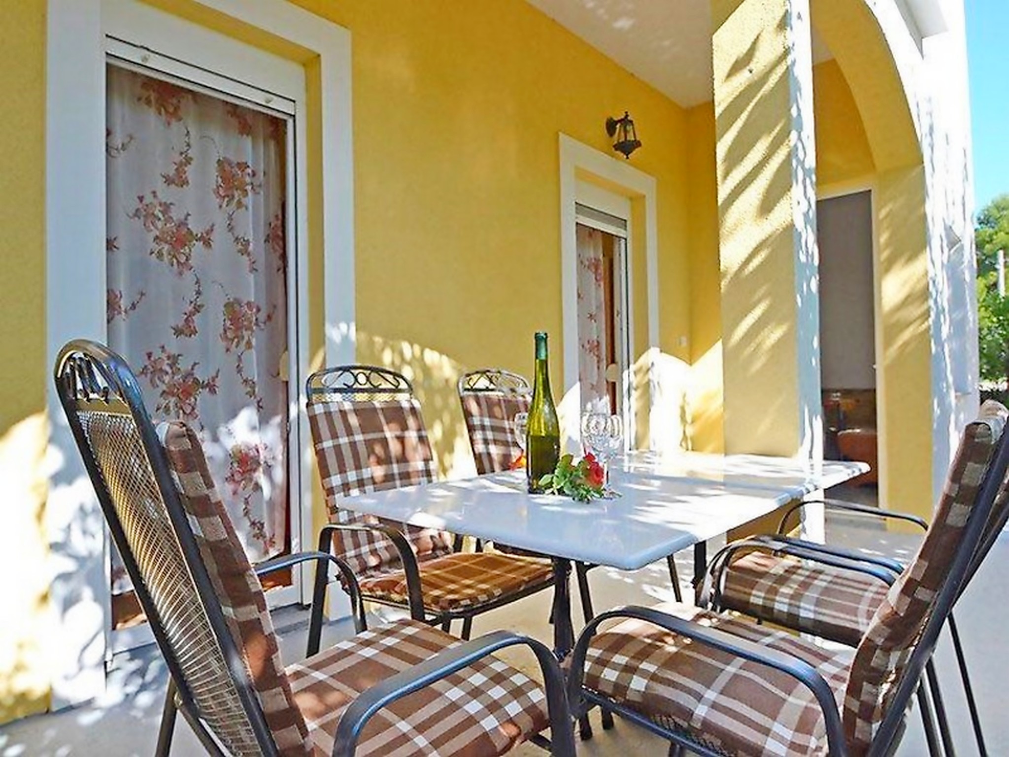 Apartment Capacity 5