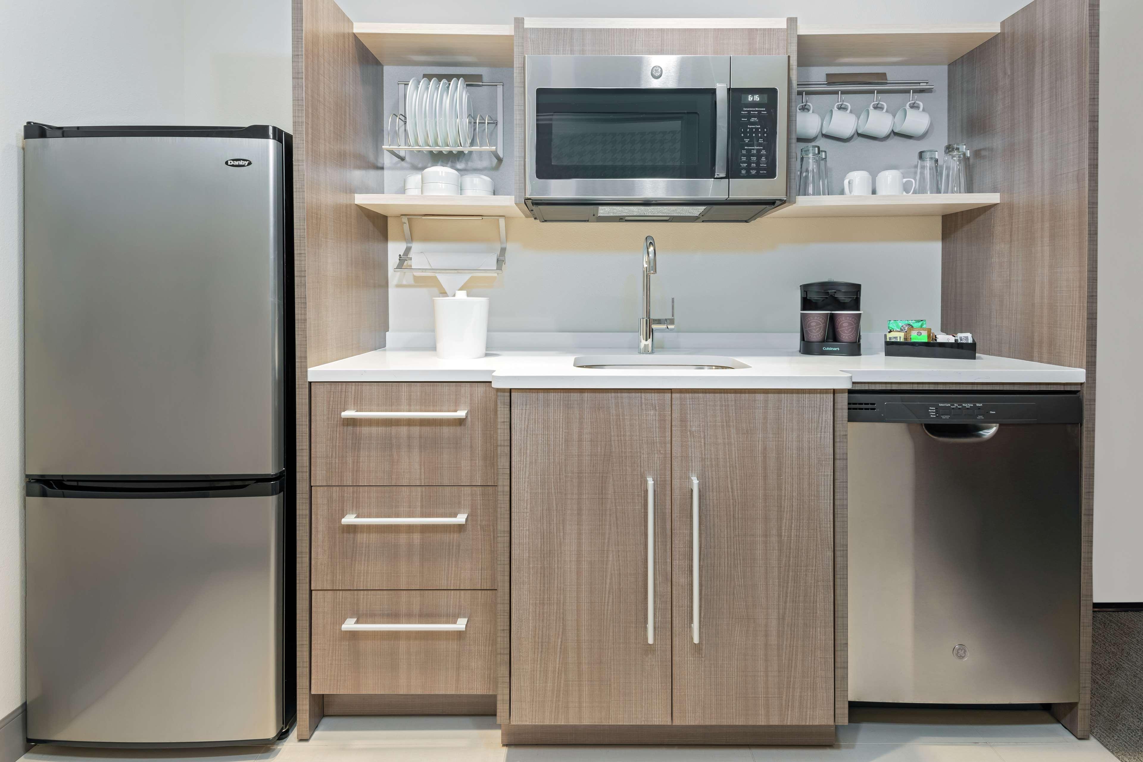 Suite Two Queen Beds