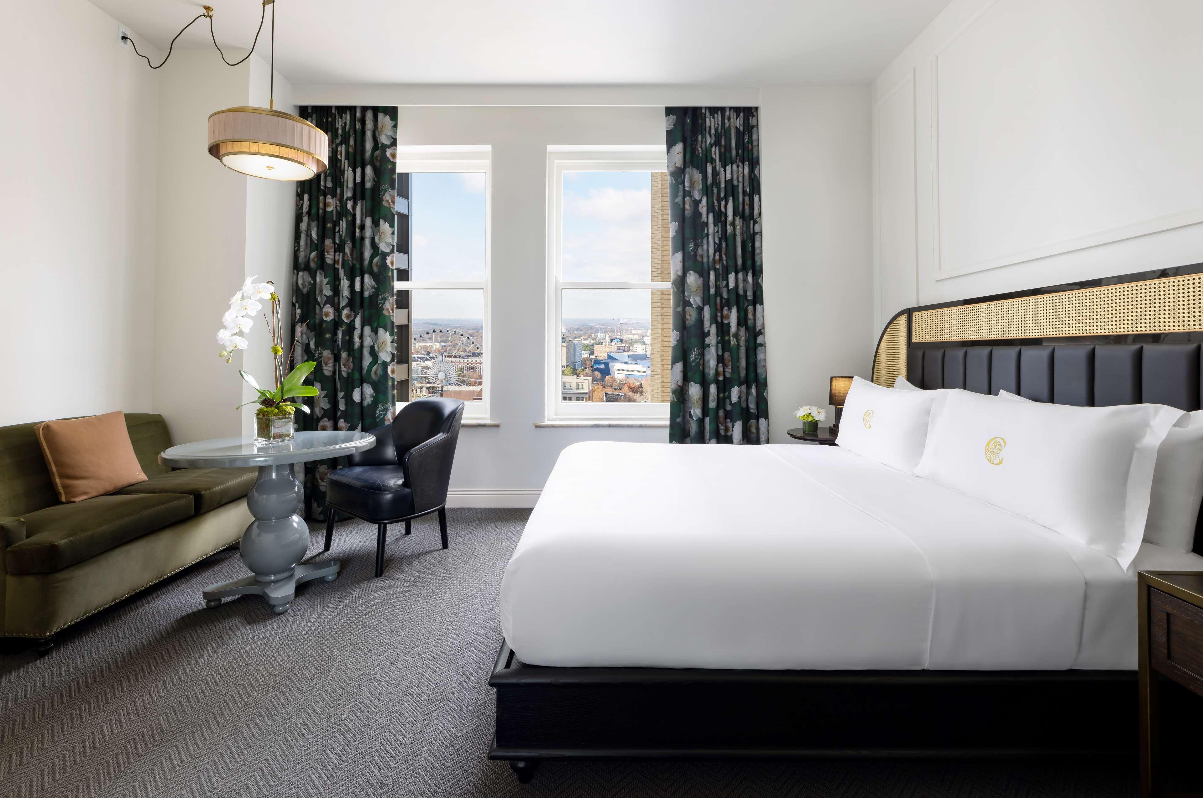 Room City View King Bed