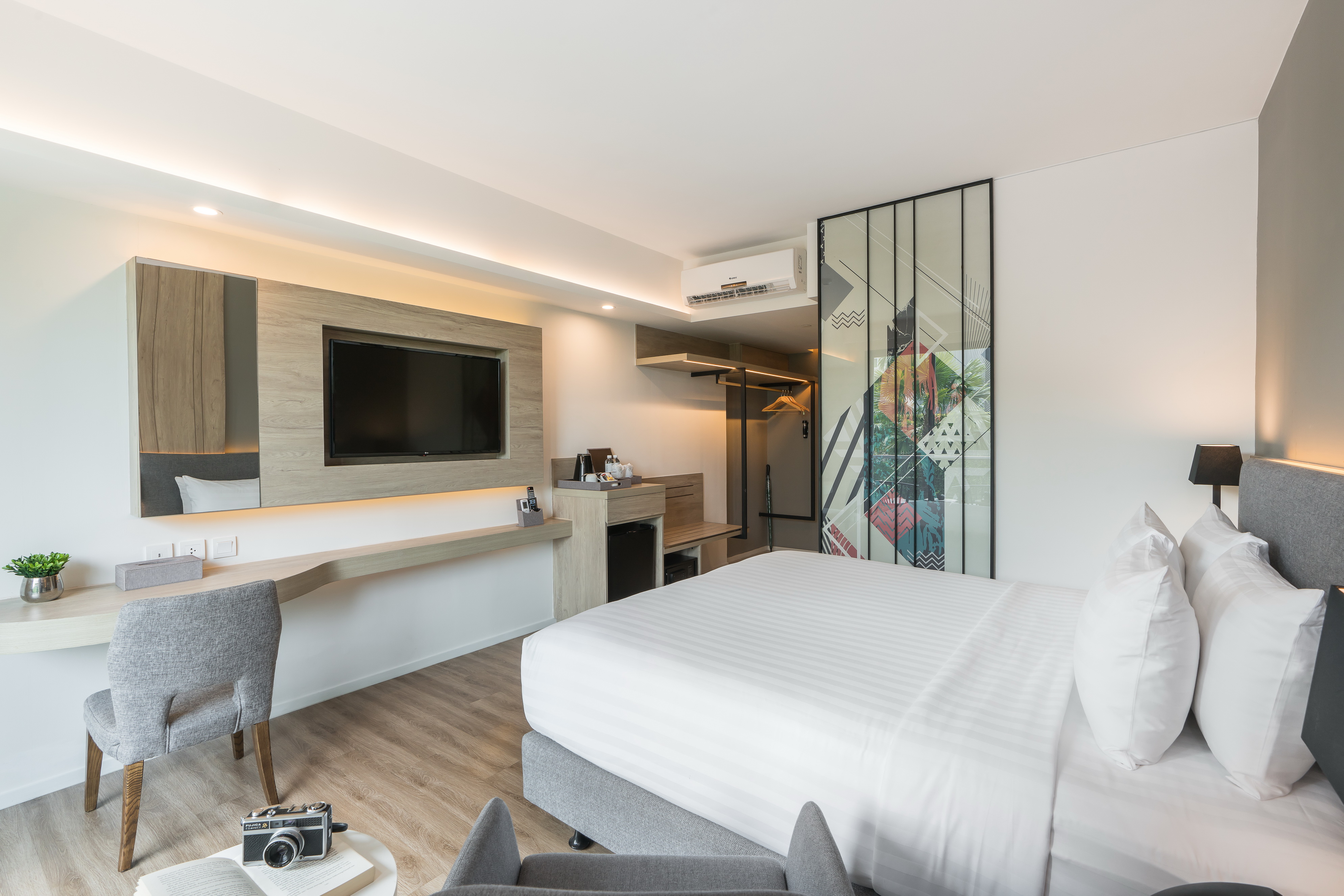 Double Deluxe Pool View