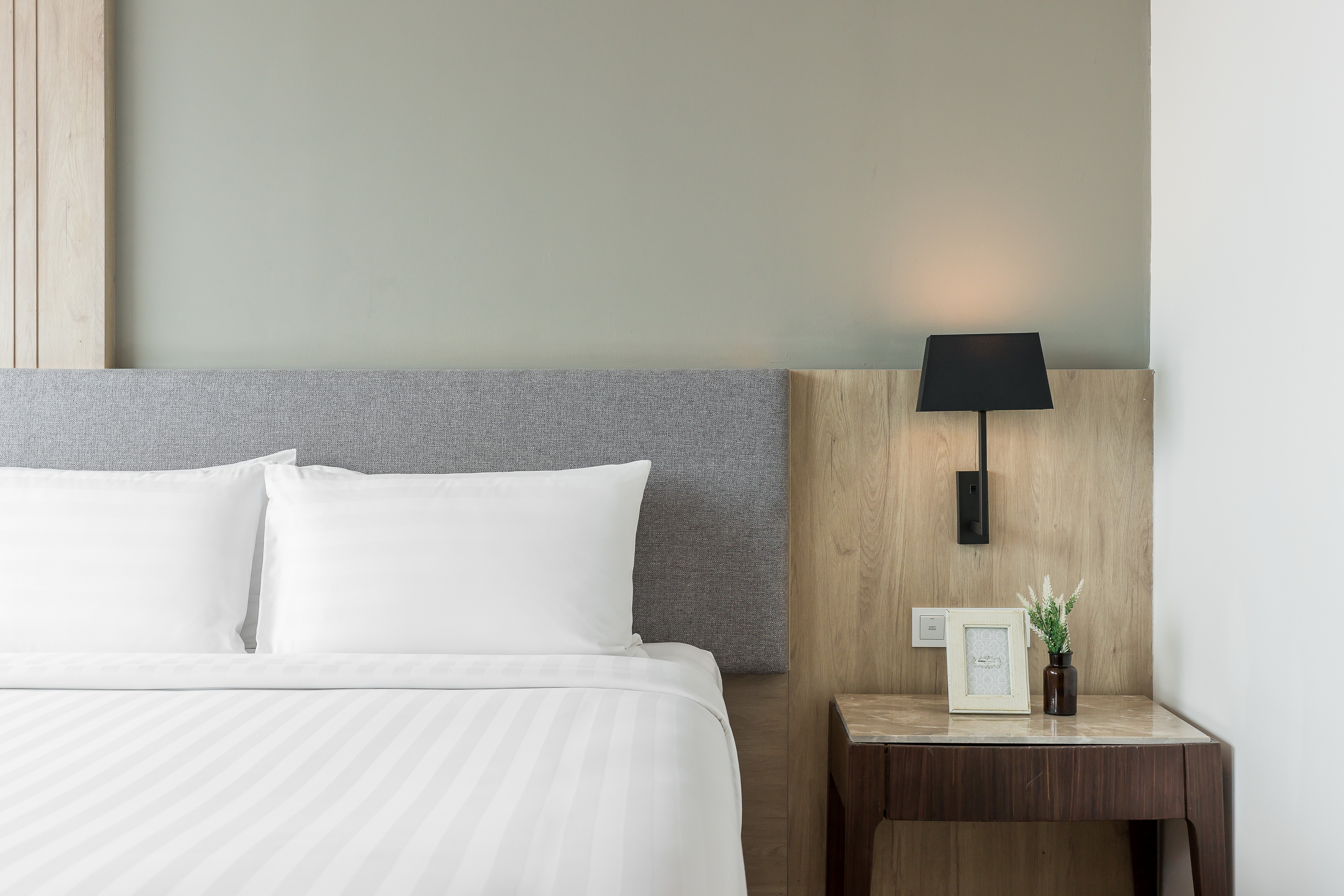 Double or Twin Deluxe