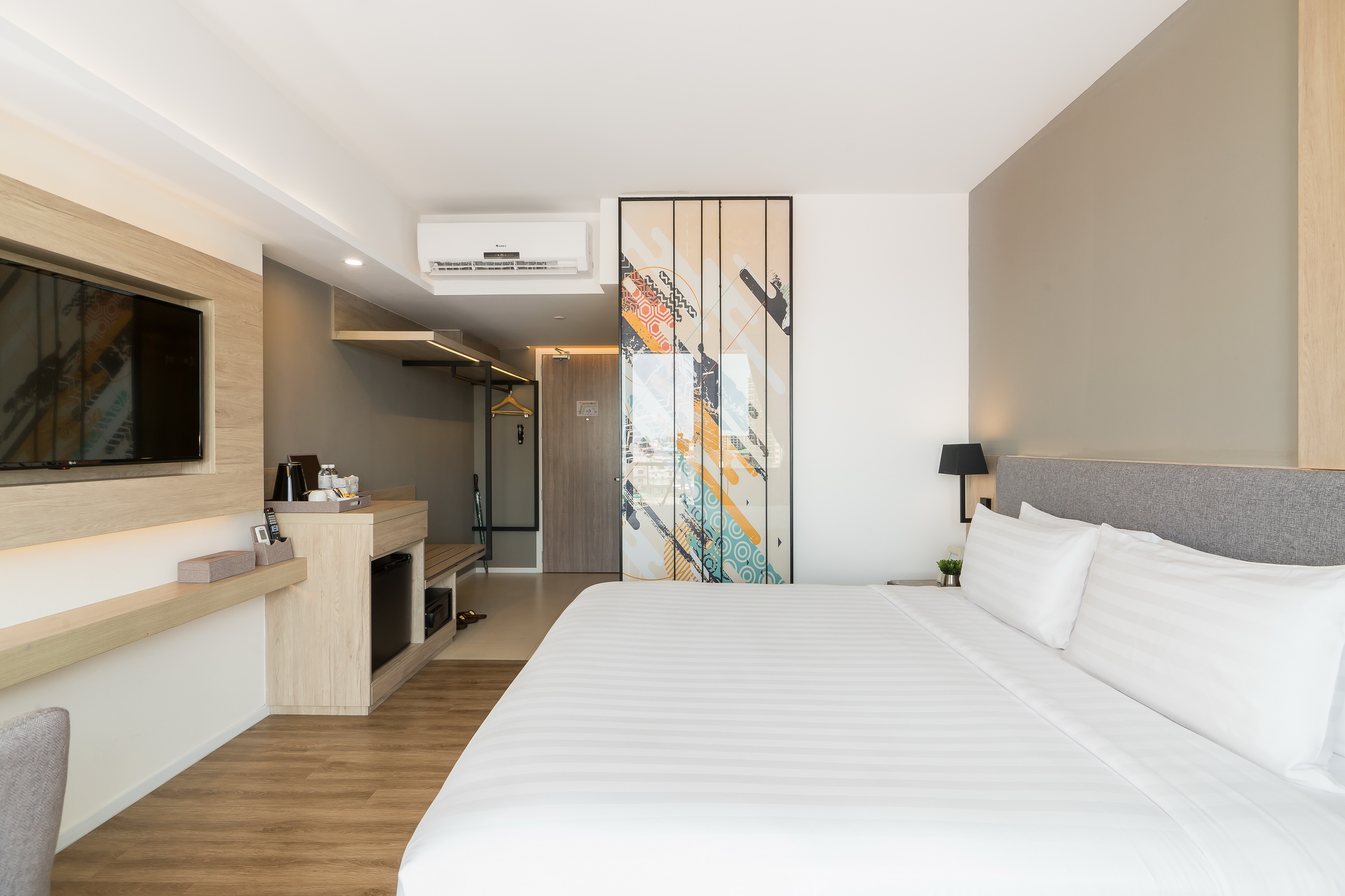 Double or Twin Deluxe