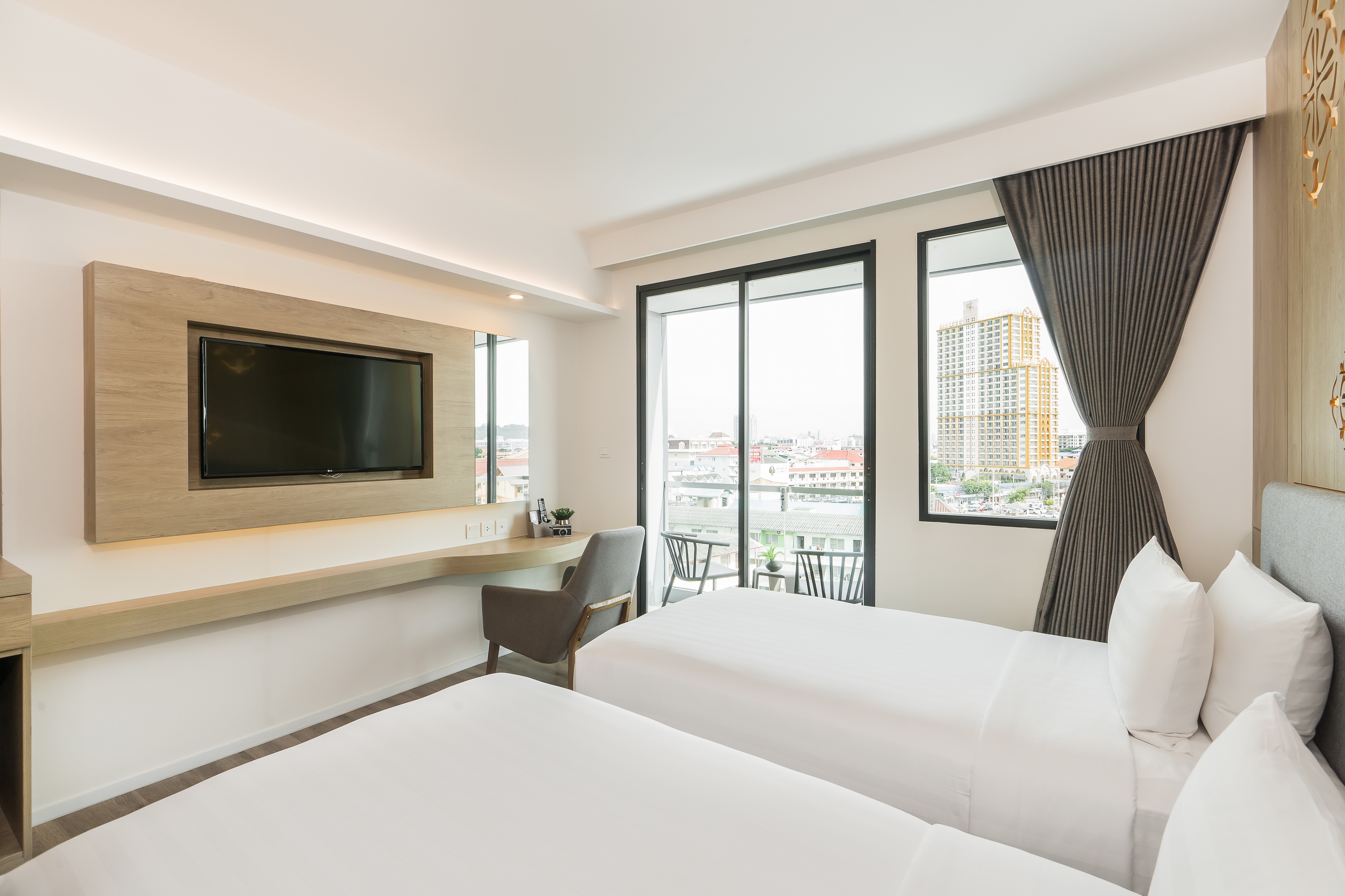 Double or Twin Deluxe City View