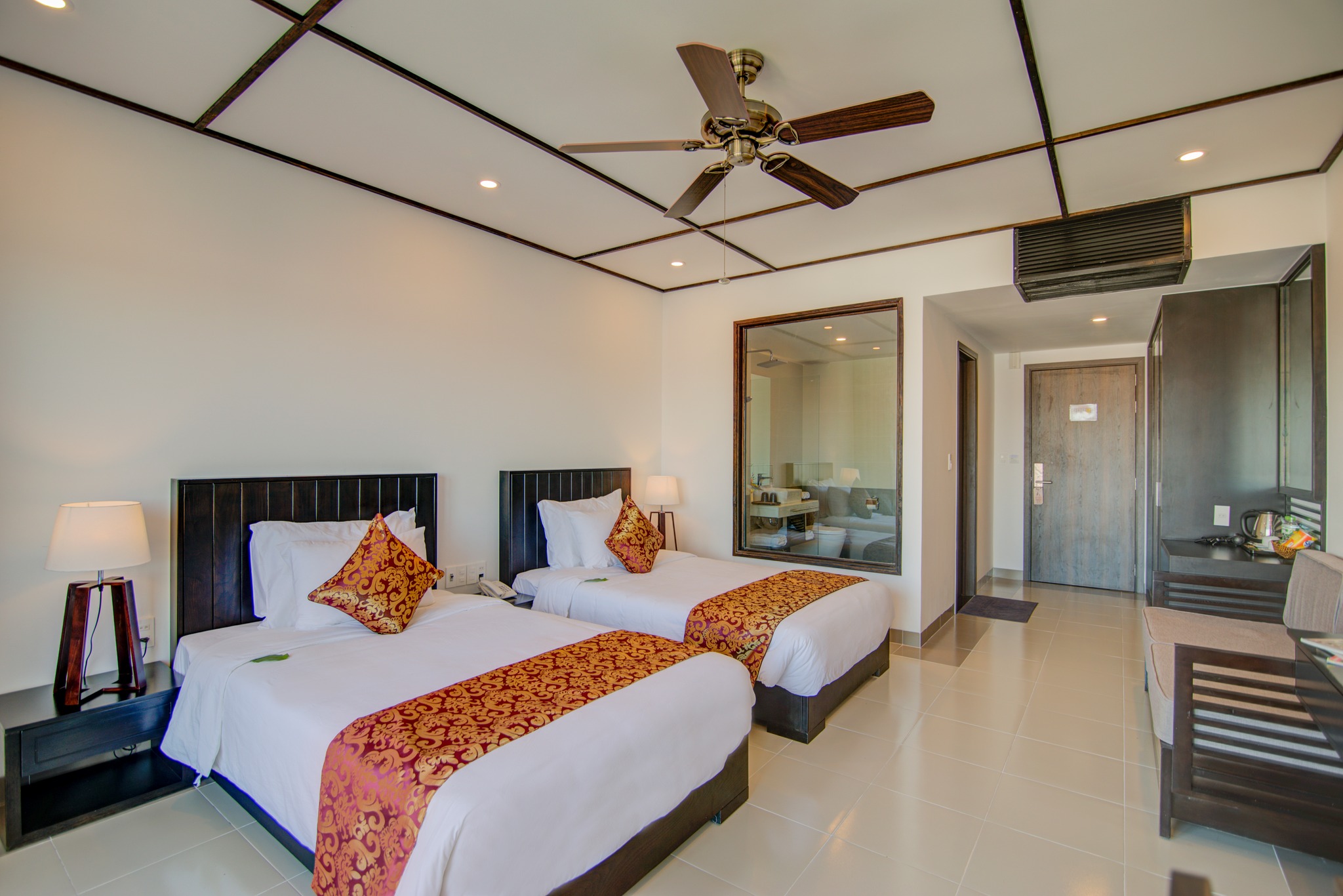 Twin Deluxe with Balcony