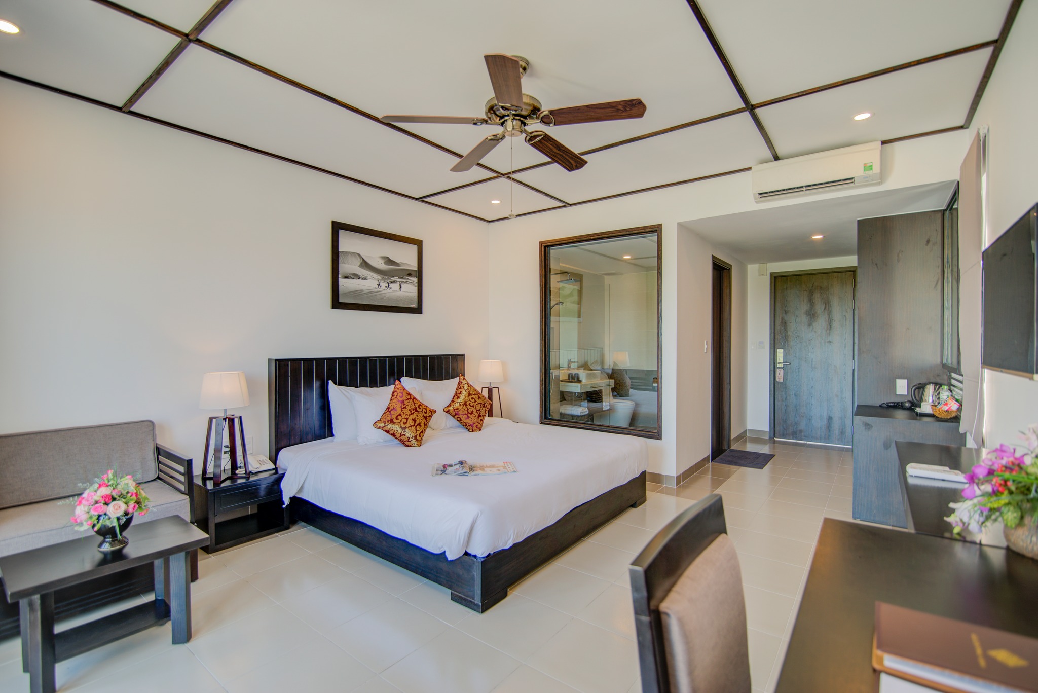 Double Deluxe King Bed