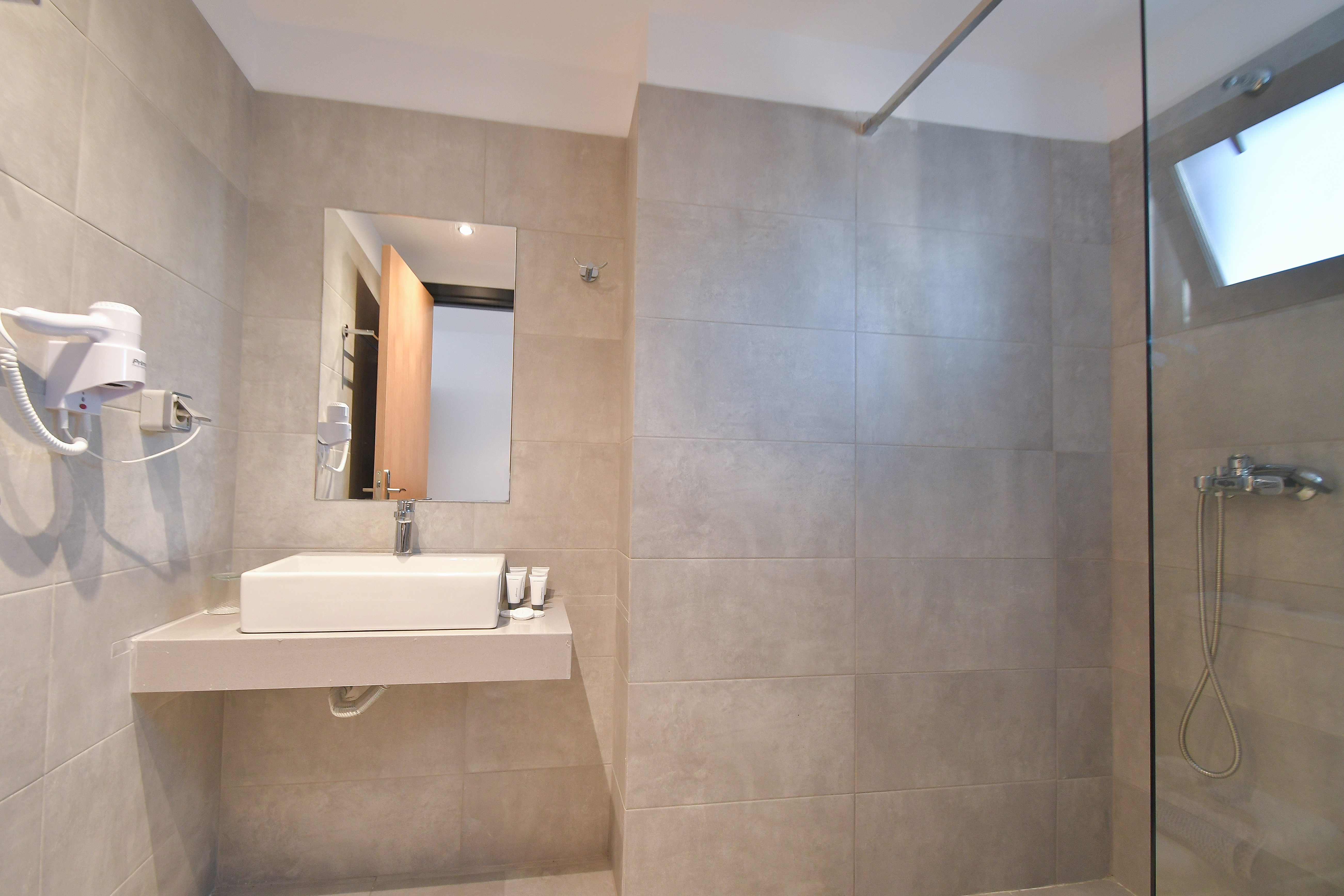 Double or Twin Pool View