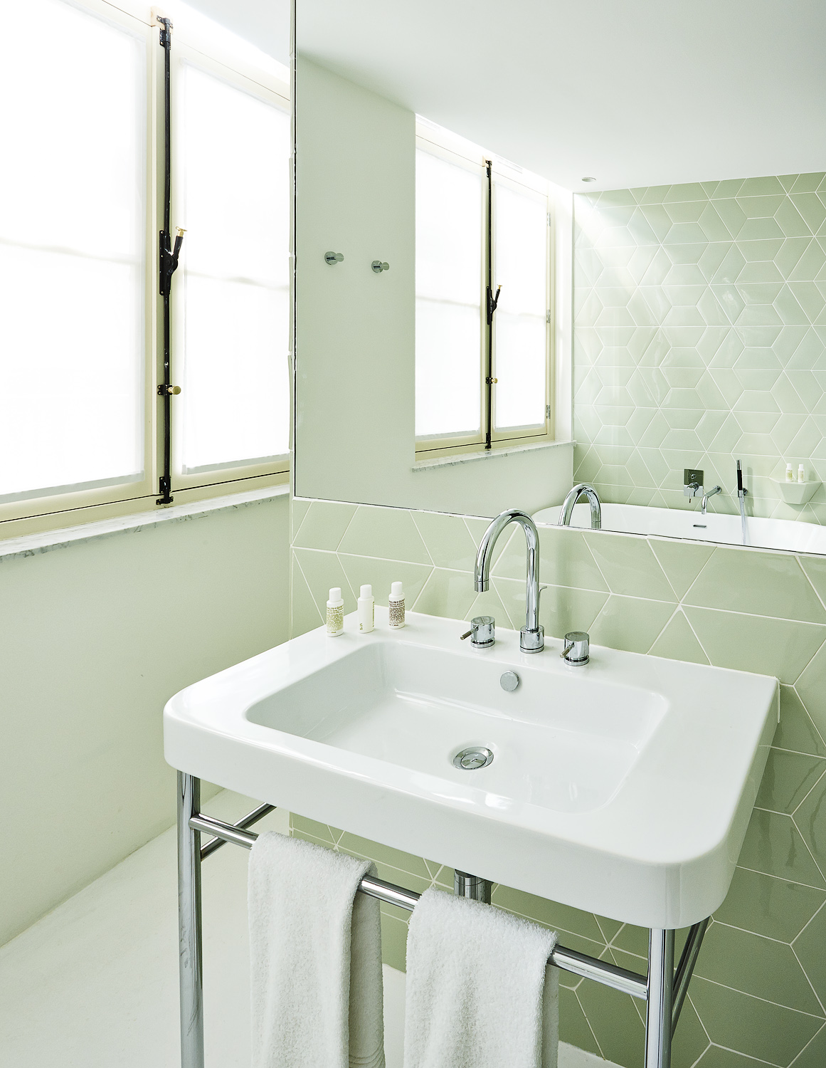 Double King Size Bed