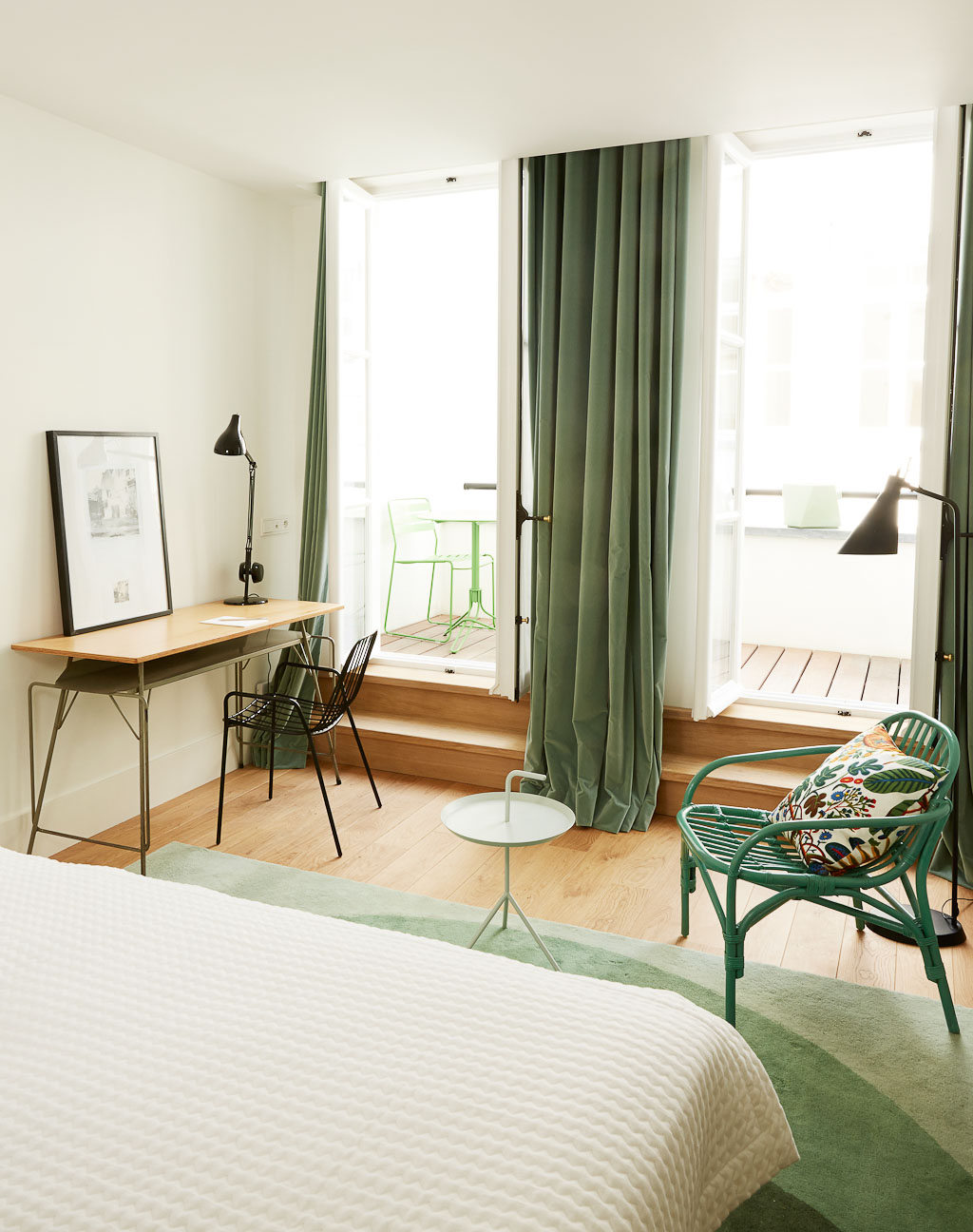 Double King Size Bed