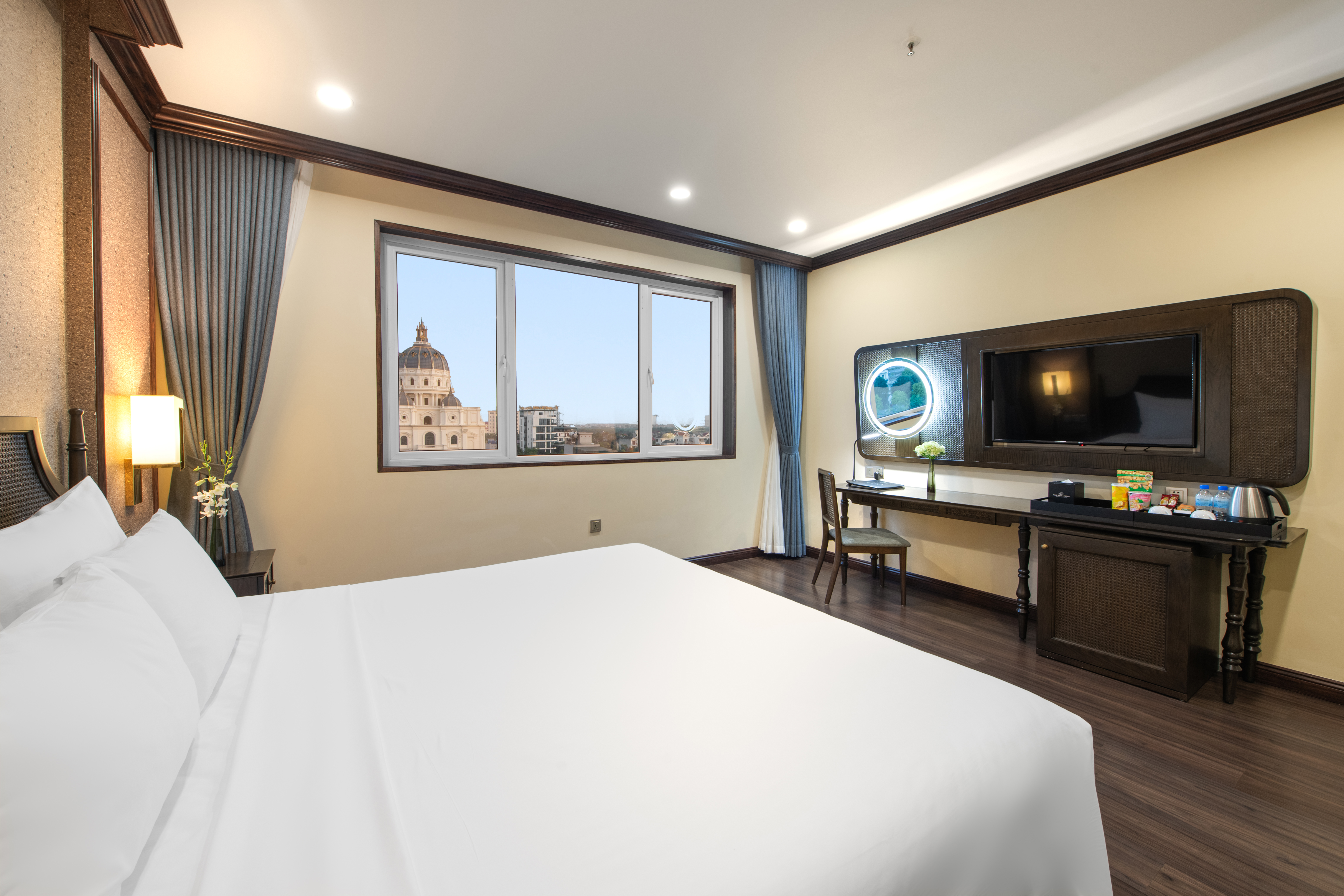 Junior Suite Connecting Room