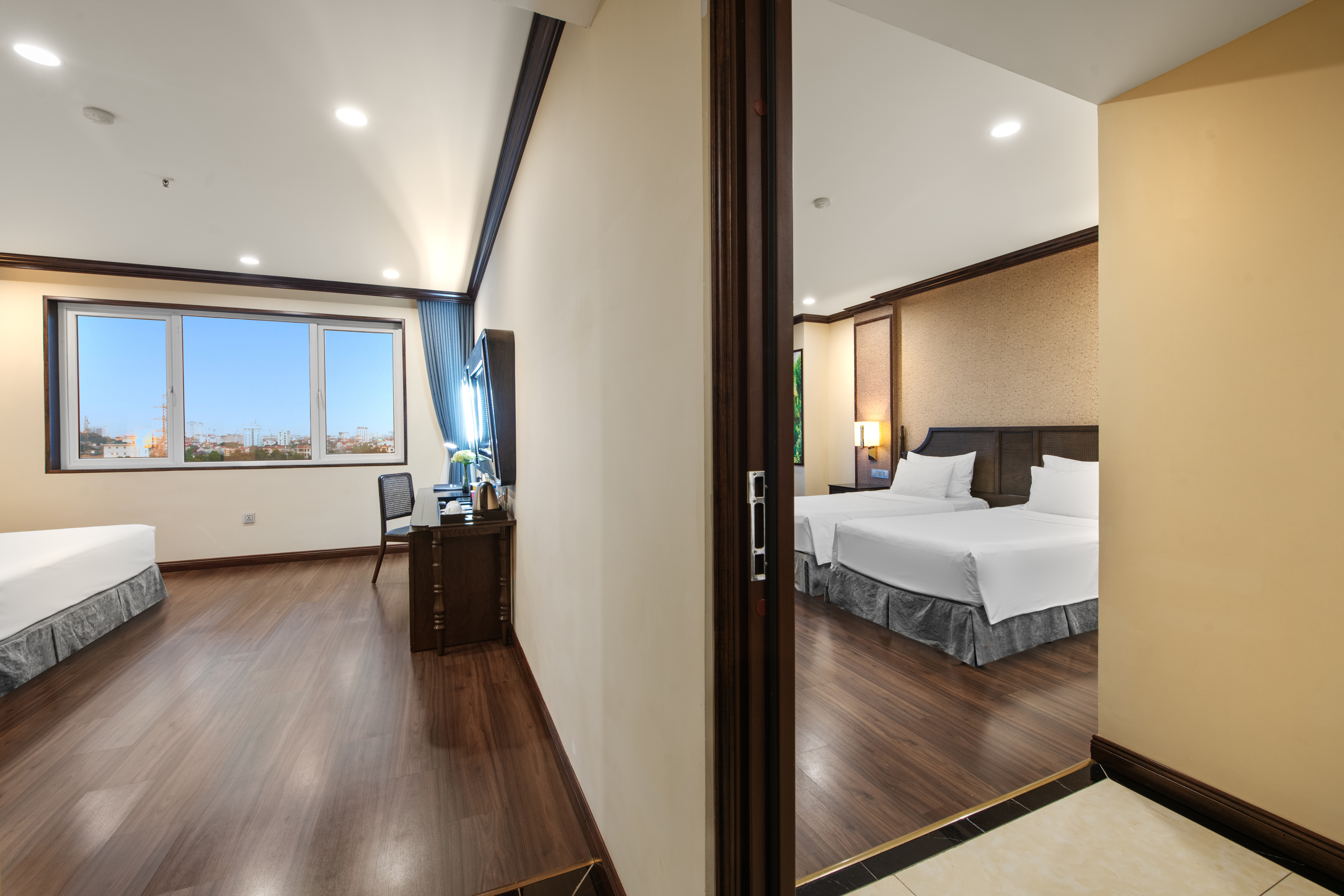 Junior Suite Connecting Room