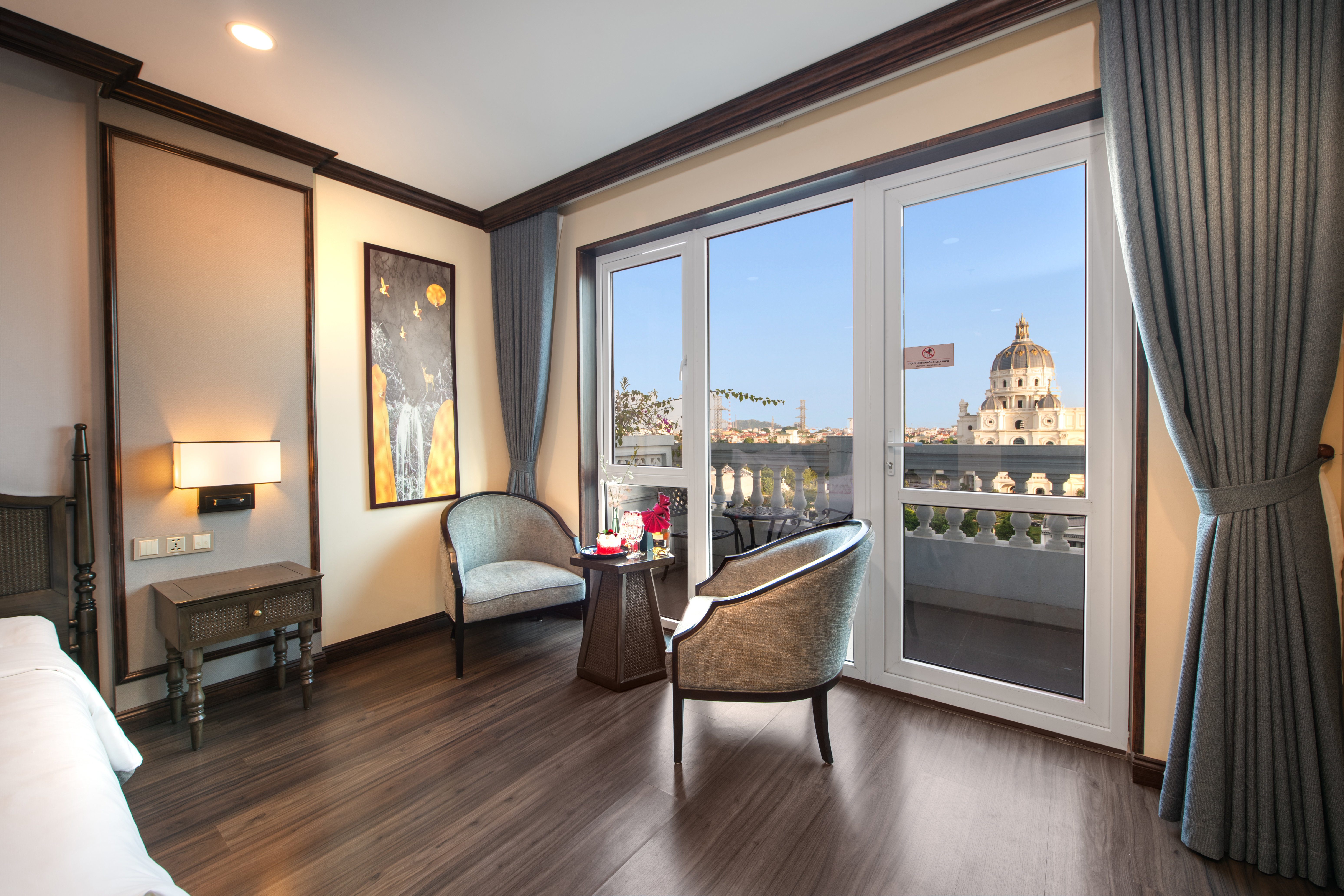 Double Grand with Views