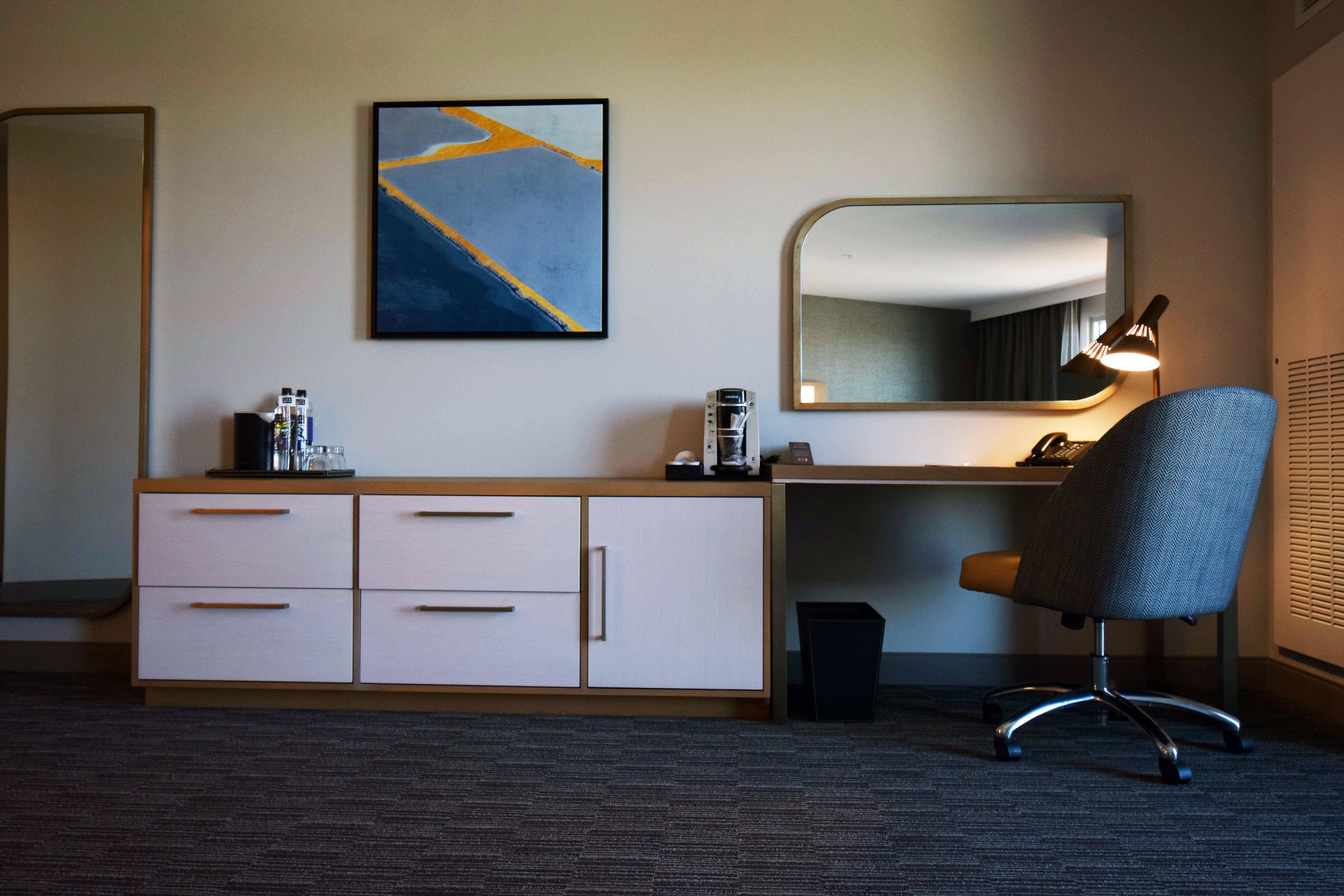 Room Deluxe King Bed