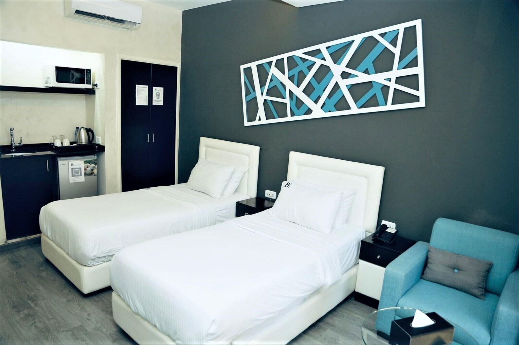 Twin Deluxe City View