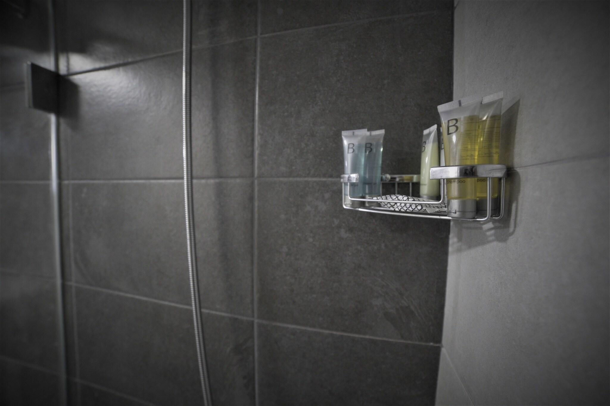 Twin Deluxe City View