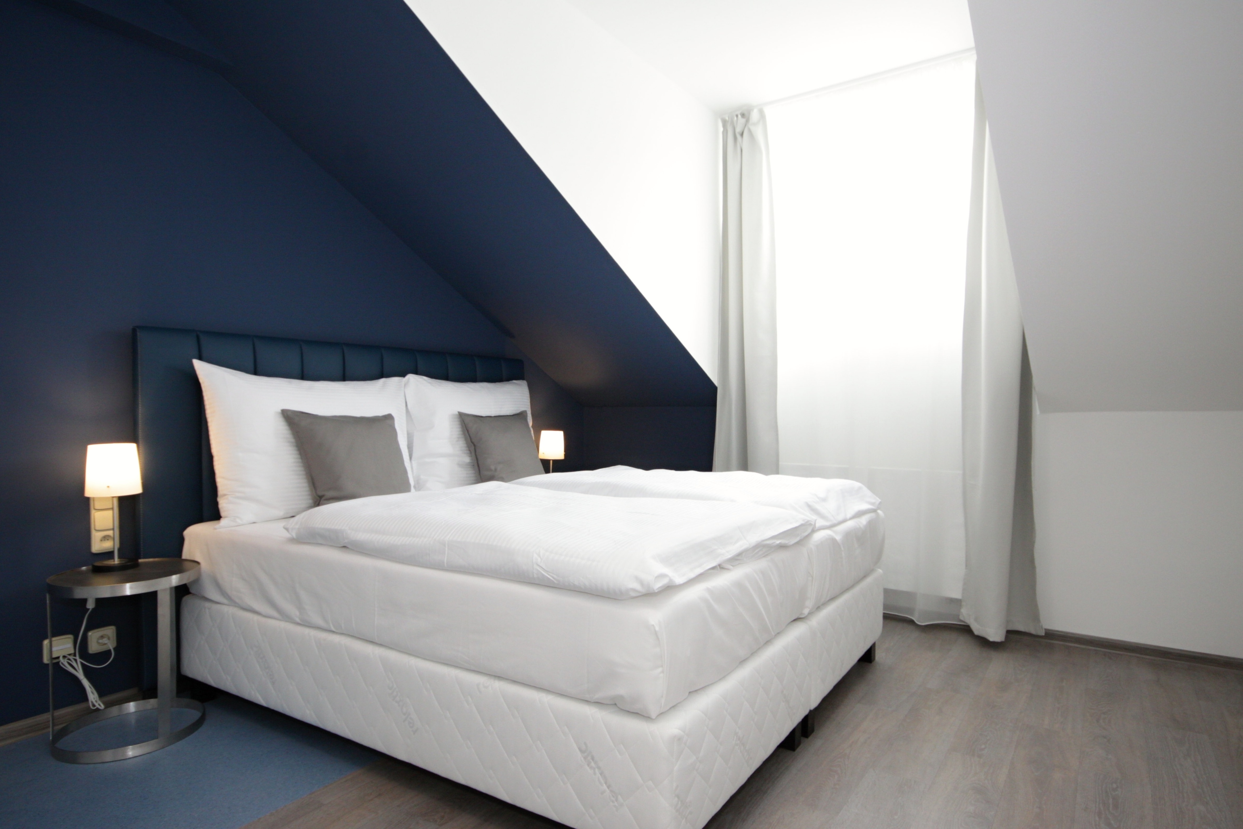 Apartment Capacity 3