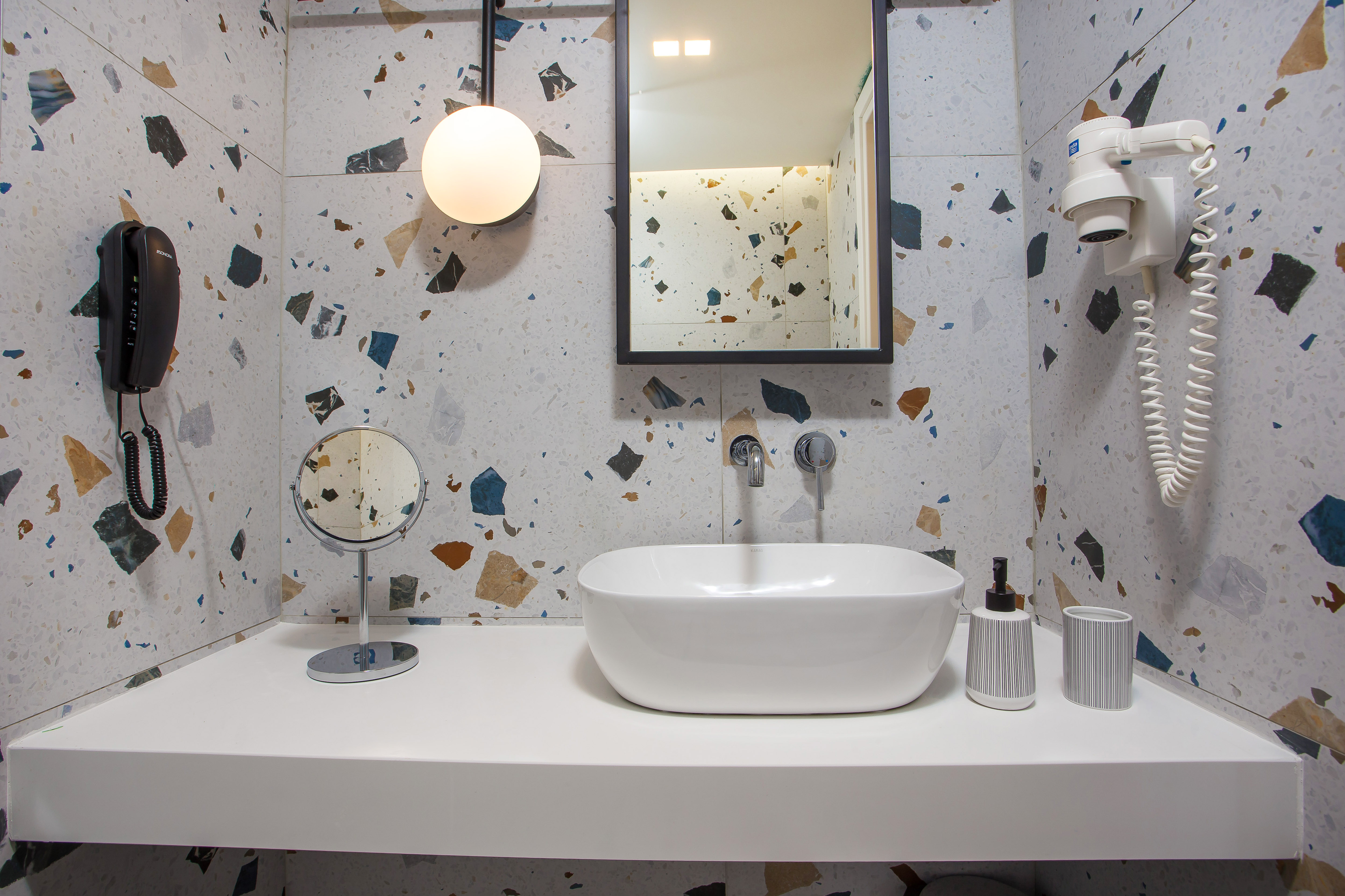 Double or Twin Standard