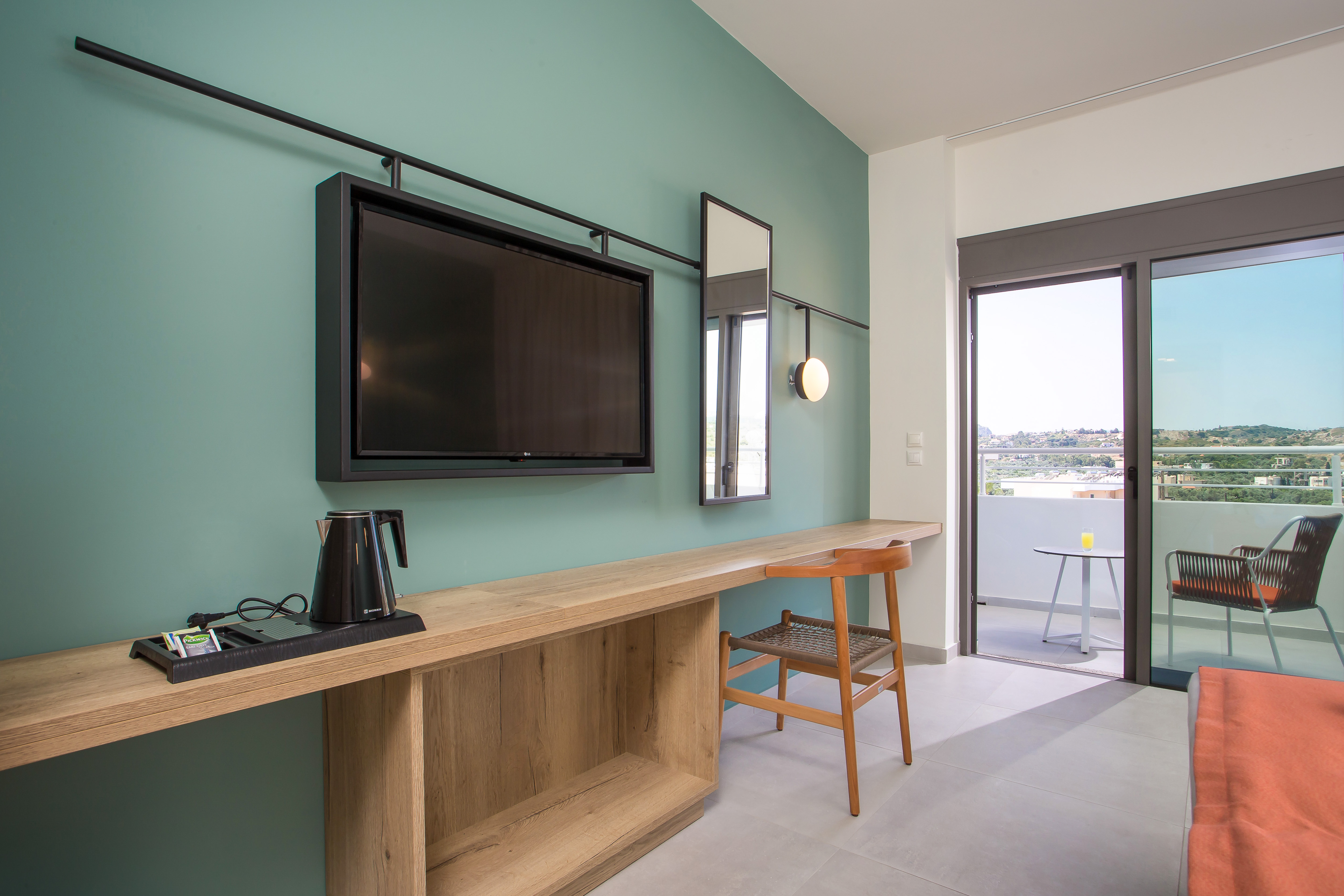 Double or Twin Standard