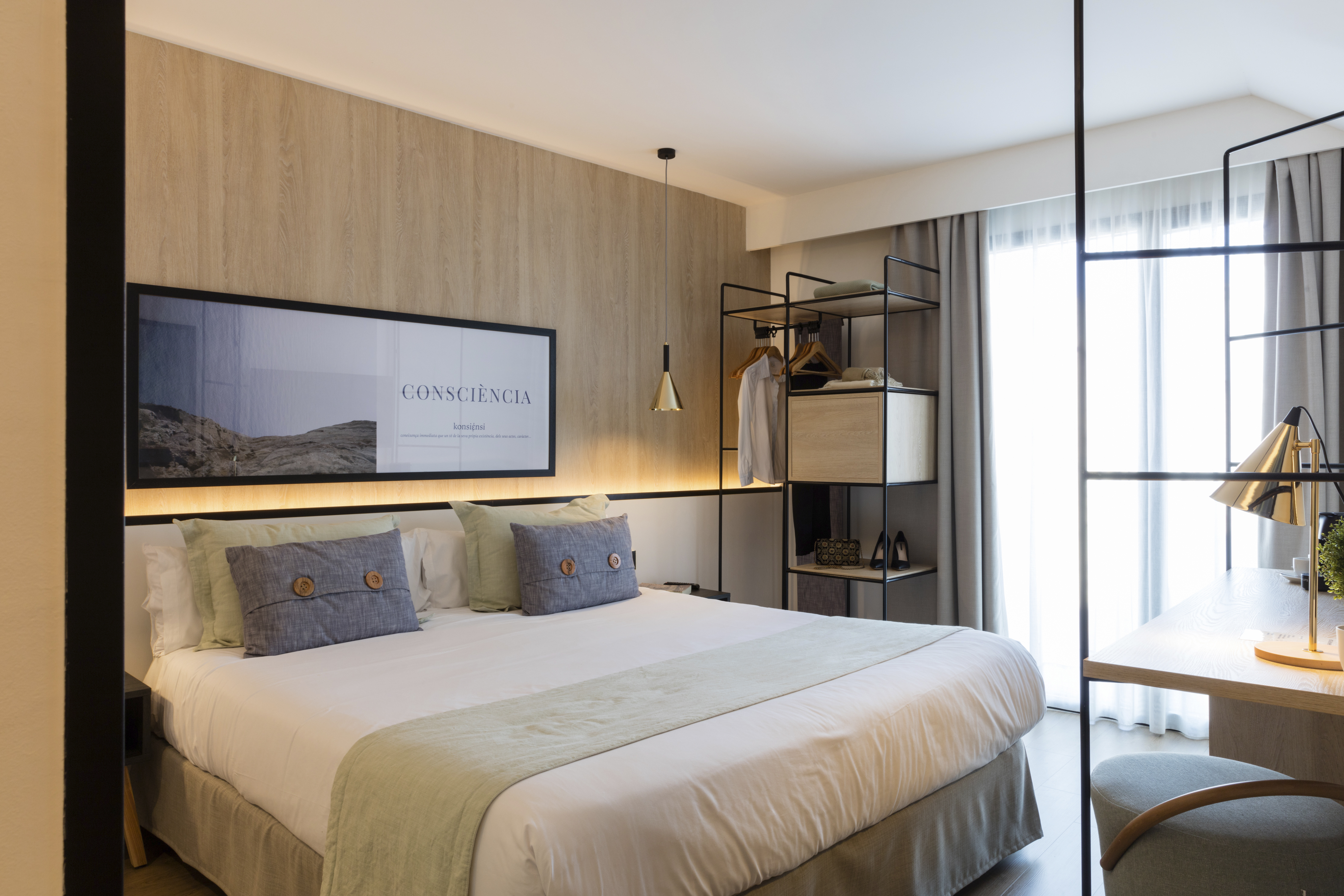 Double or Twin Deluxe