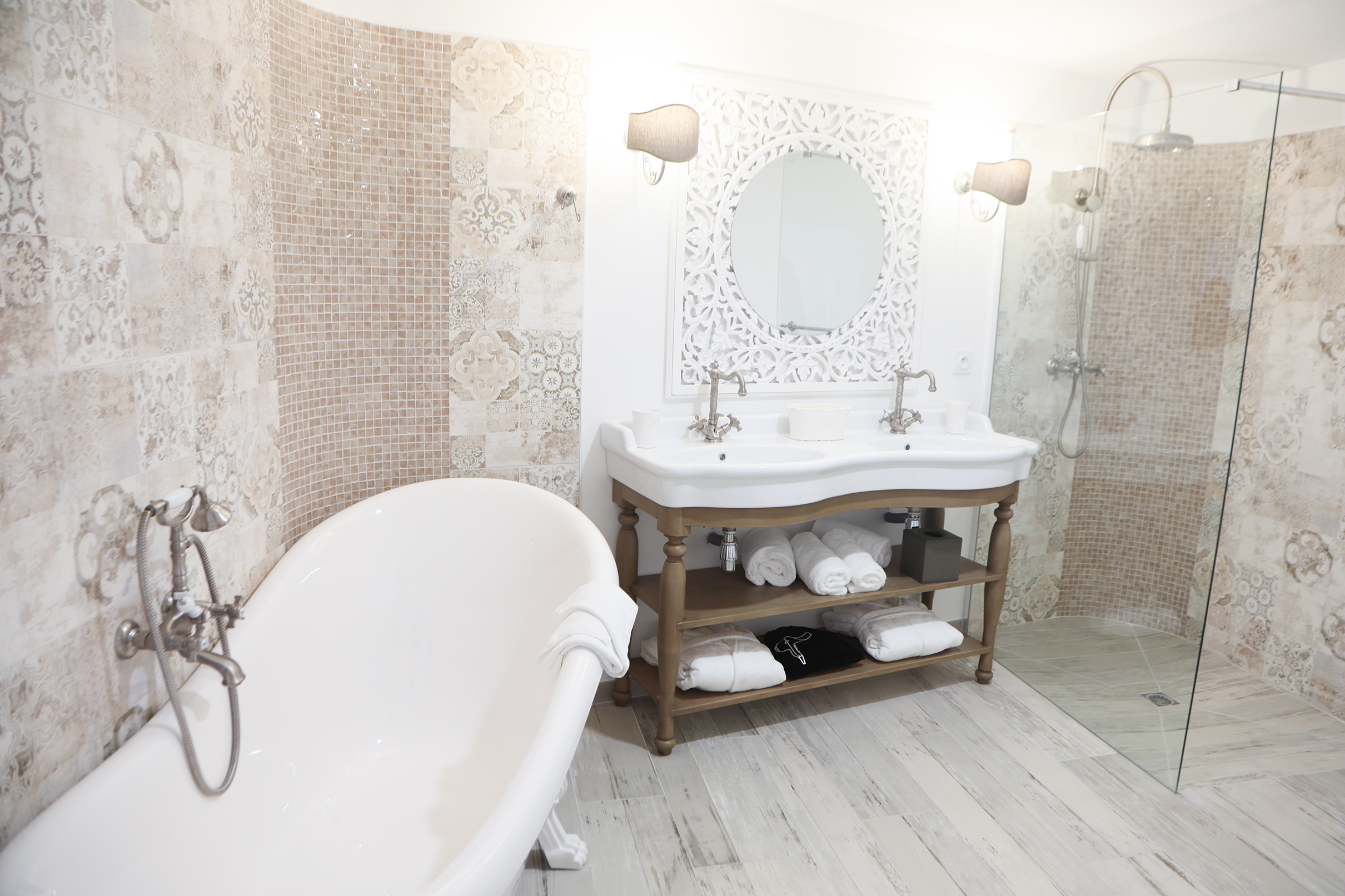 Junior Suite with Jacuzzi