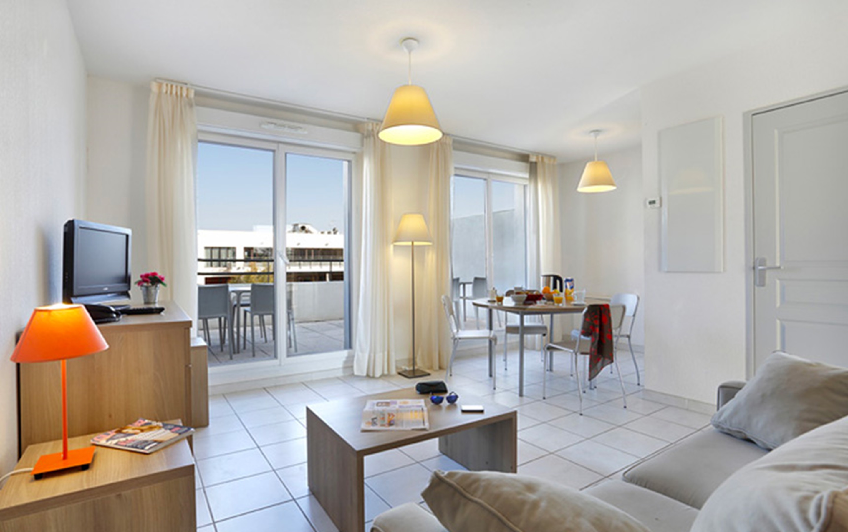 Apartment Capacity 6