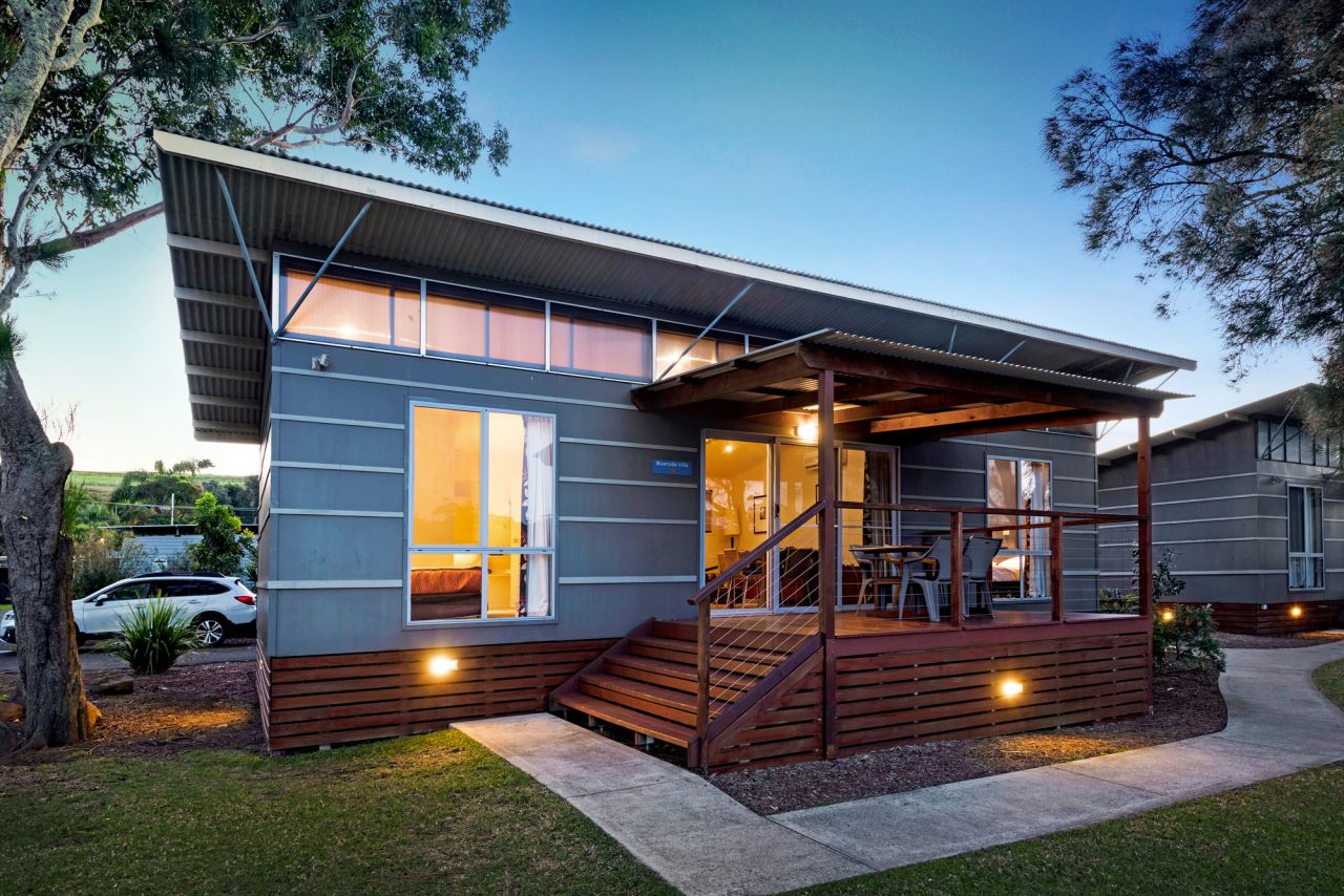 Cabin Deluxe Two Bedroom