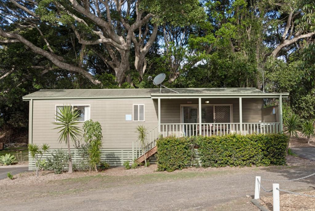 Cabin Deluxe Two Bedroom