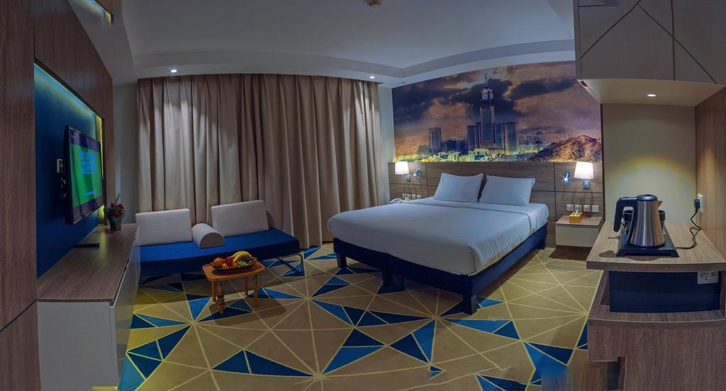 Double or Twin Standard