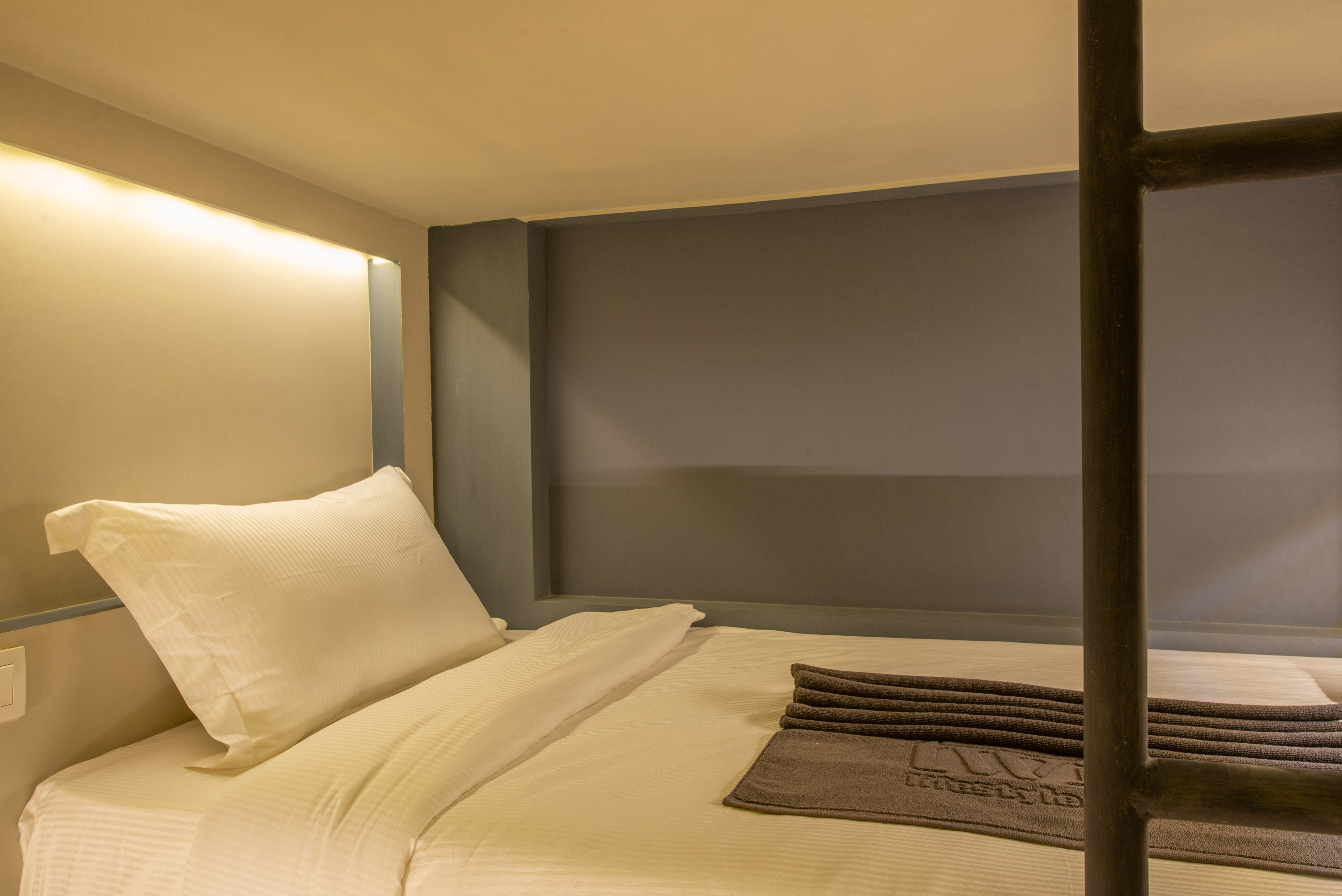 Twin Bunk Bed with Shared Bathroom