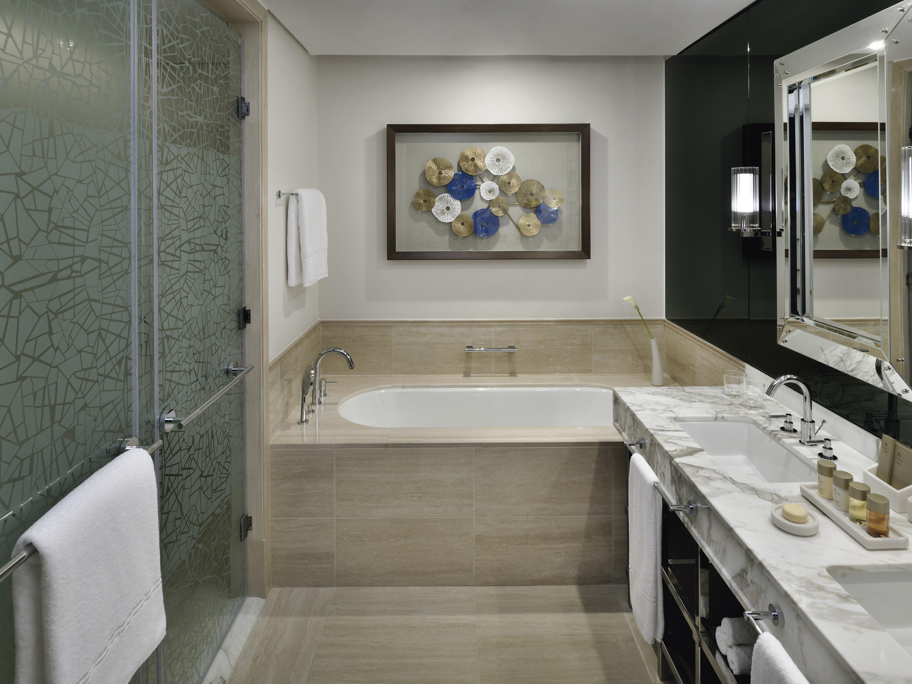 Family Room Connecting Room