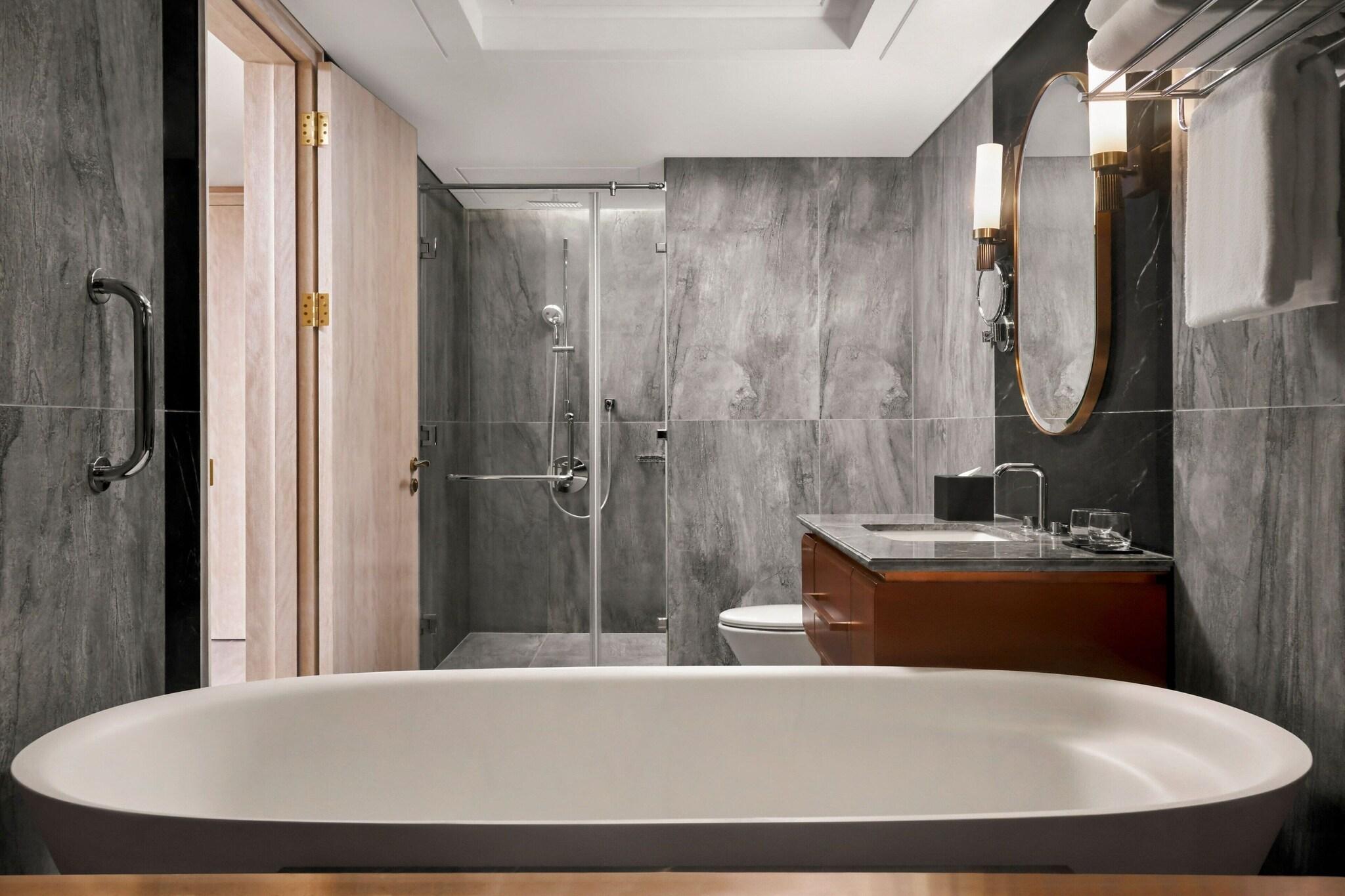 Double Premier King Bed