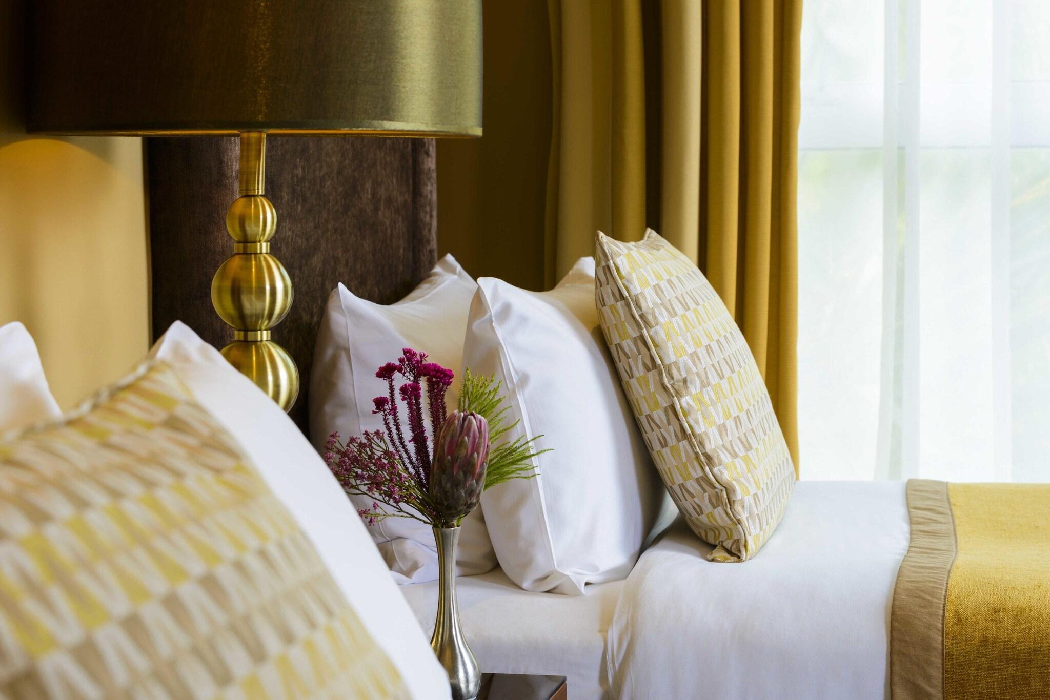 Double or Twin Classic One Bedroom