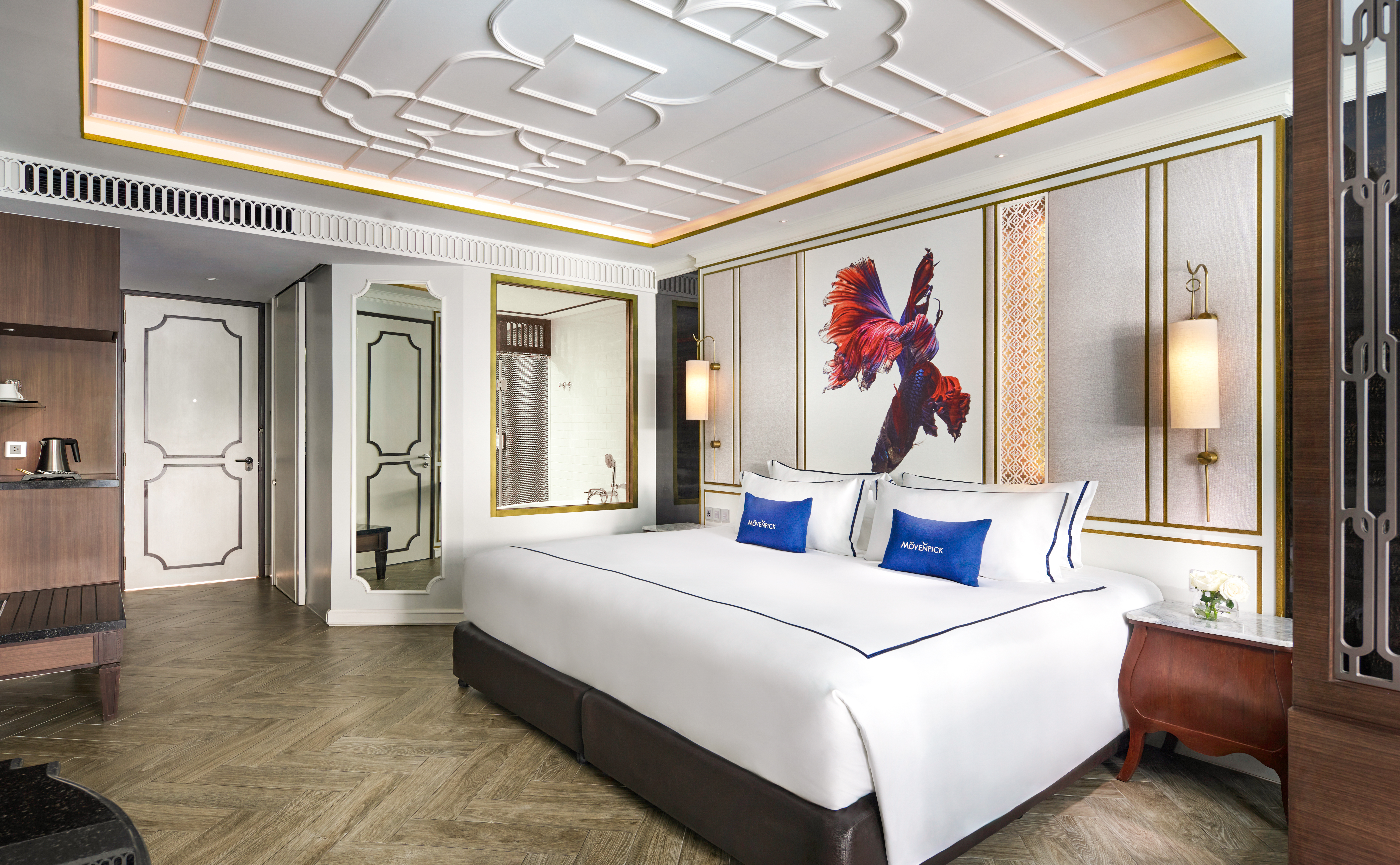 Double Deluxe King Bed