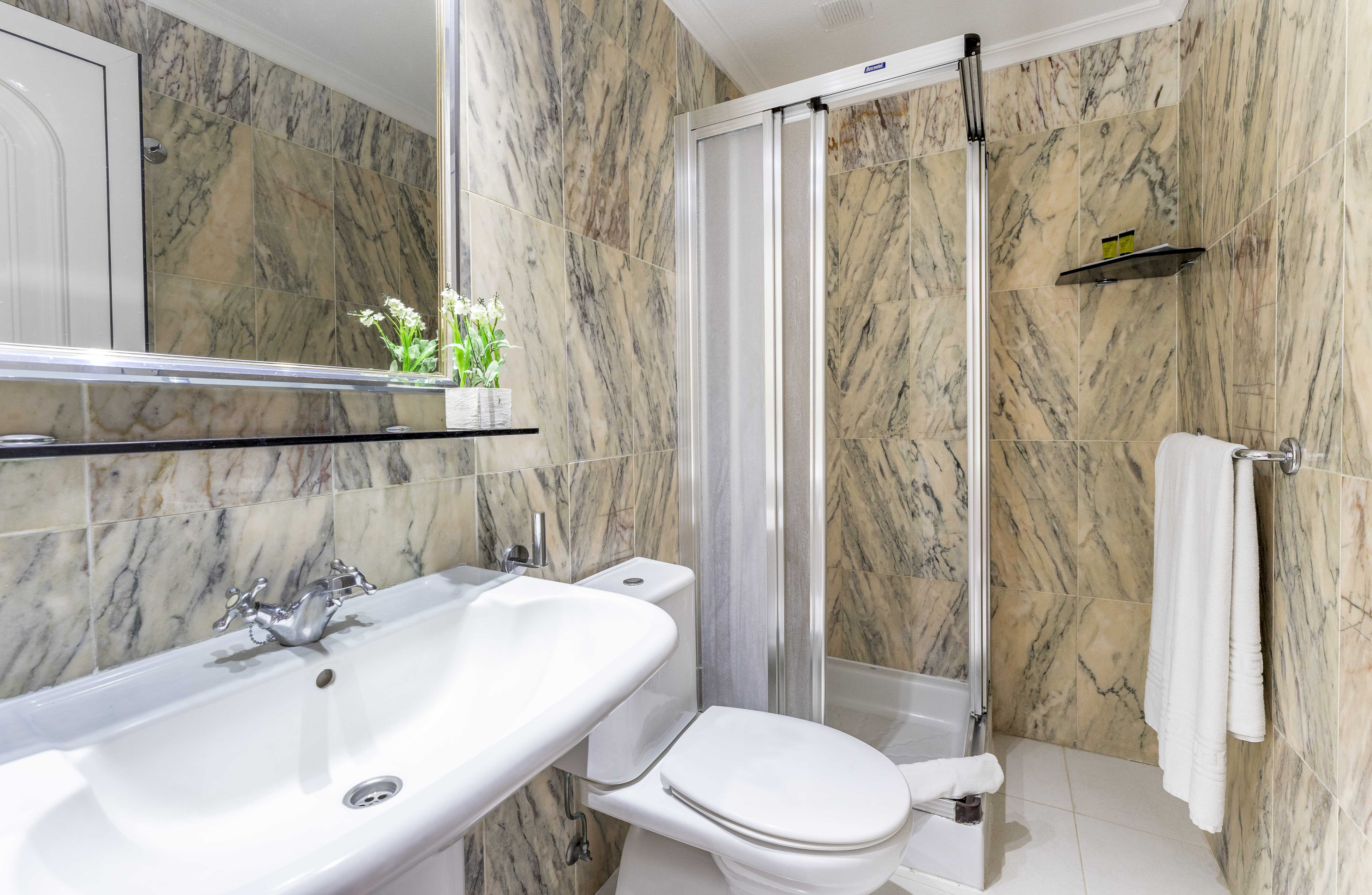 Apartment Capacity 2