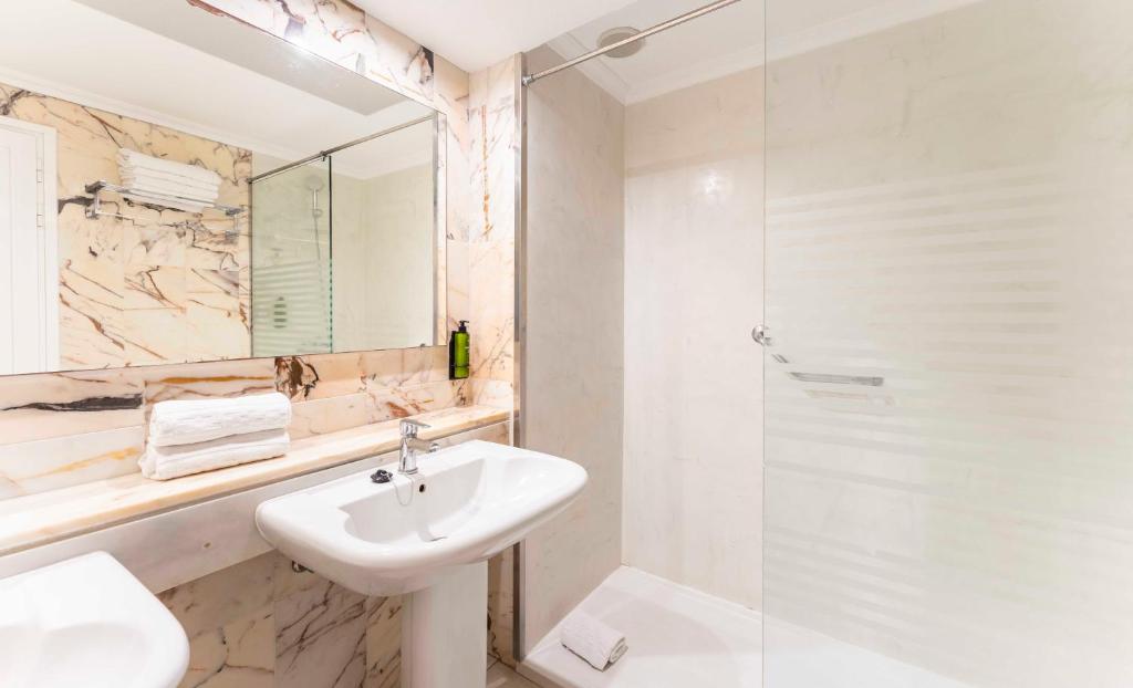 Apartment Capacity 5