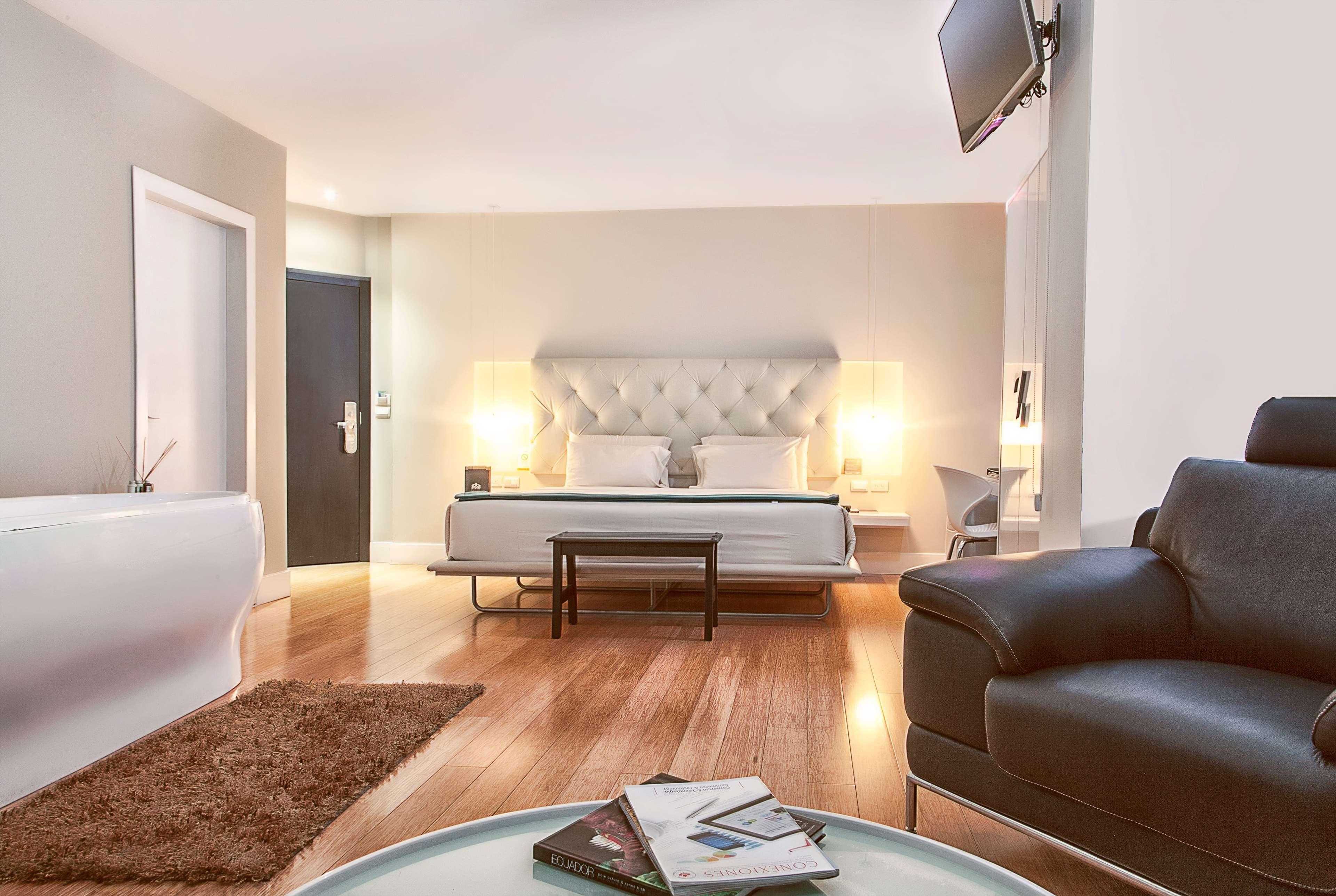 Suite Premium King Bed