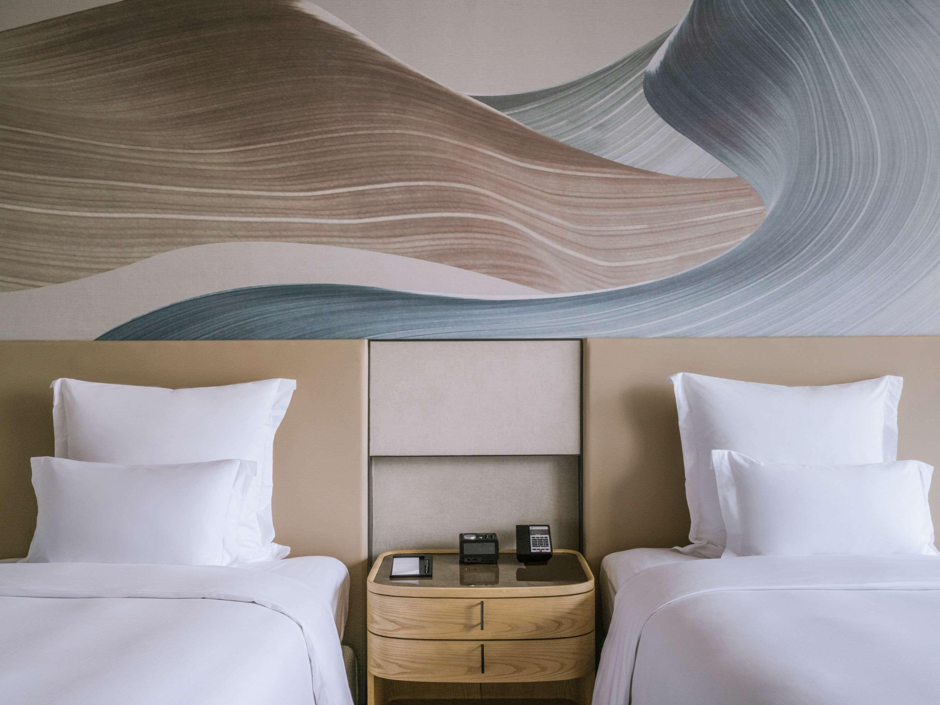 Twin Superior City View