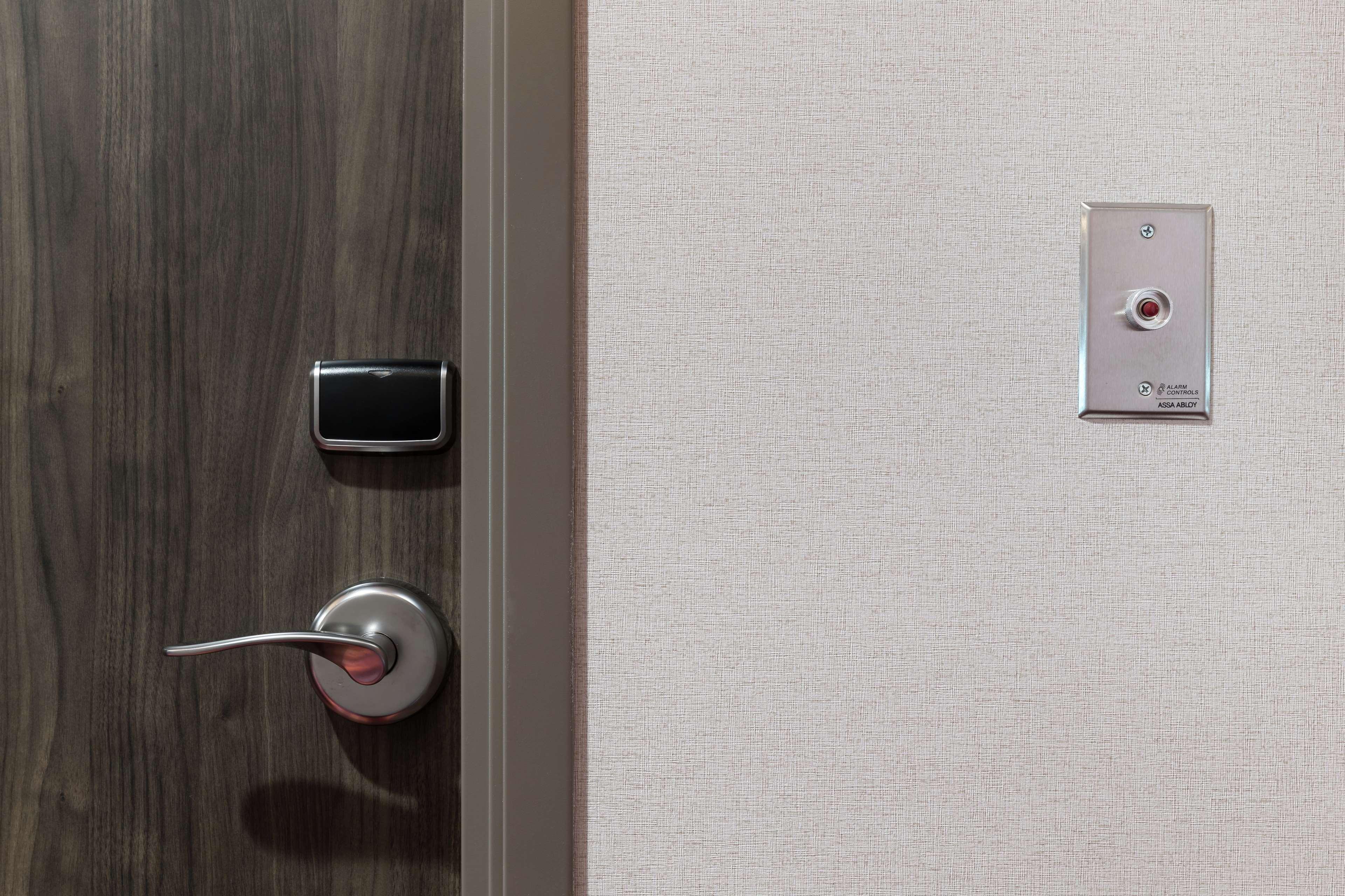 Studio King Size Bed