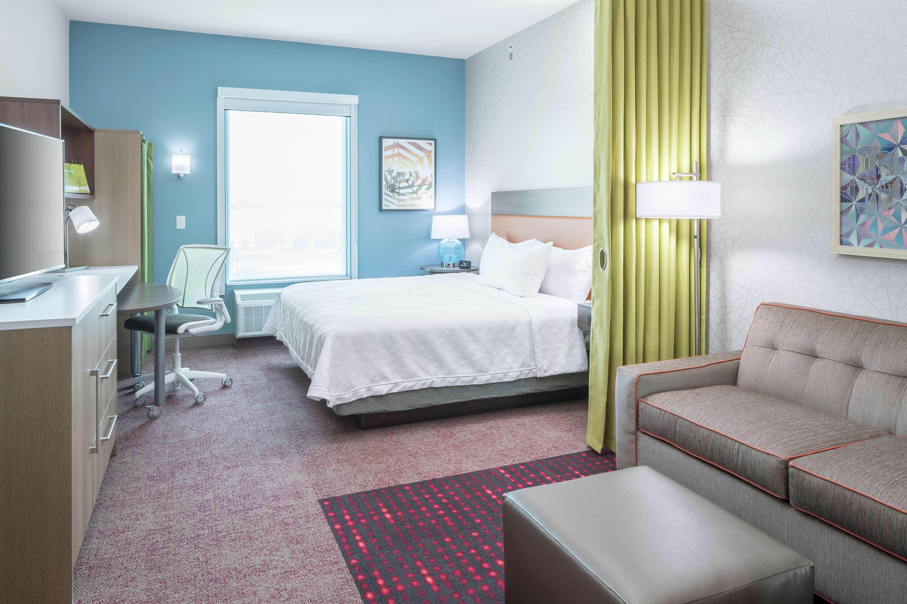 Studio King Size Bed