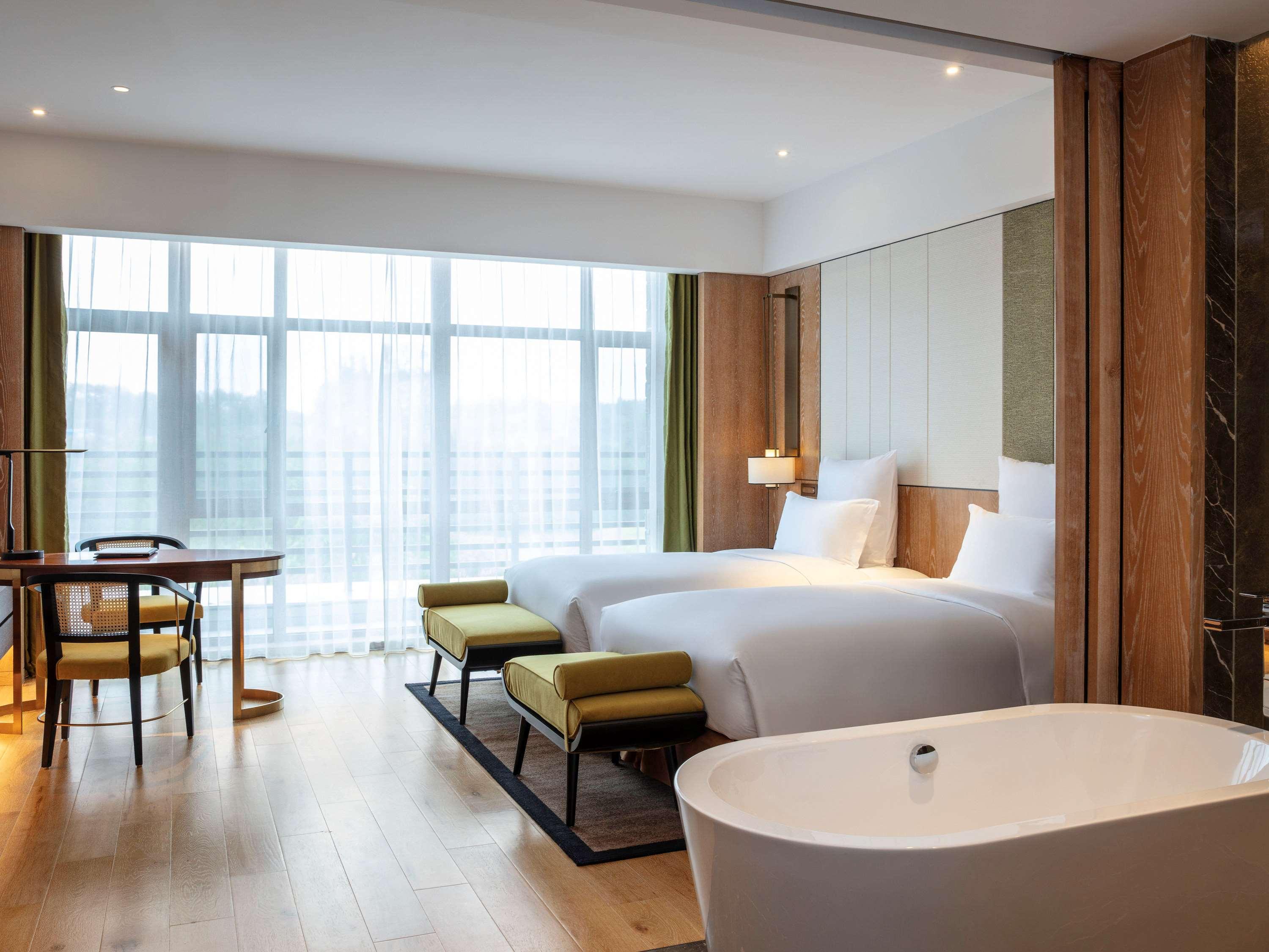 Twin Deluxe with Balcony