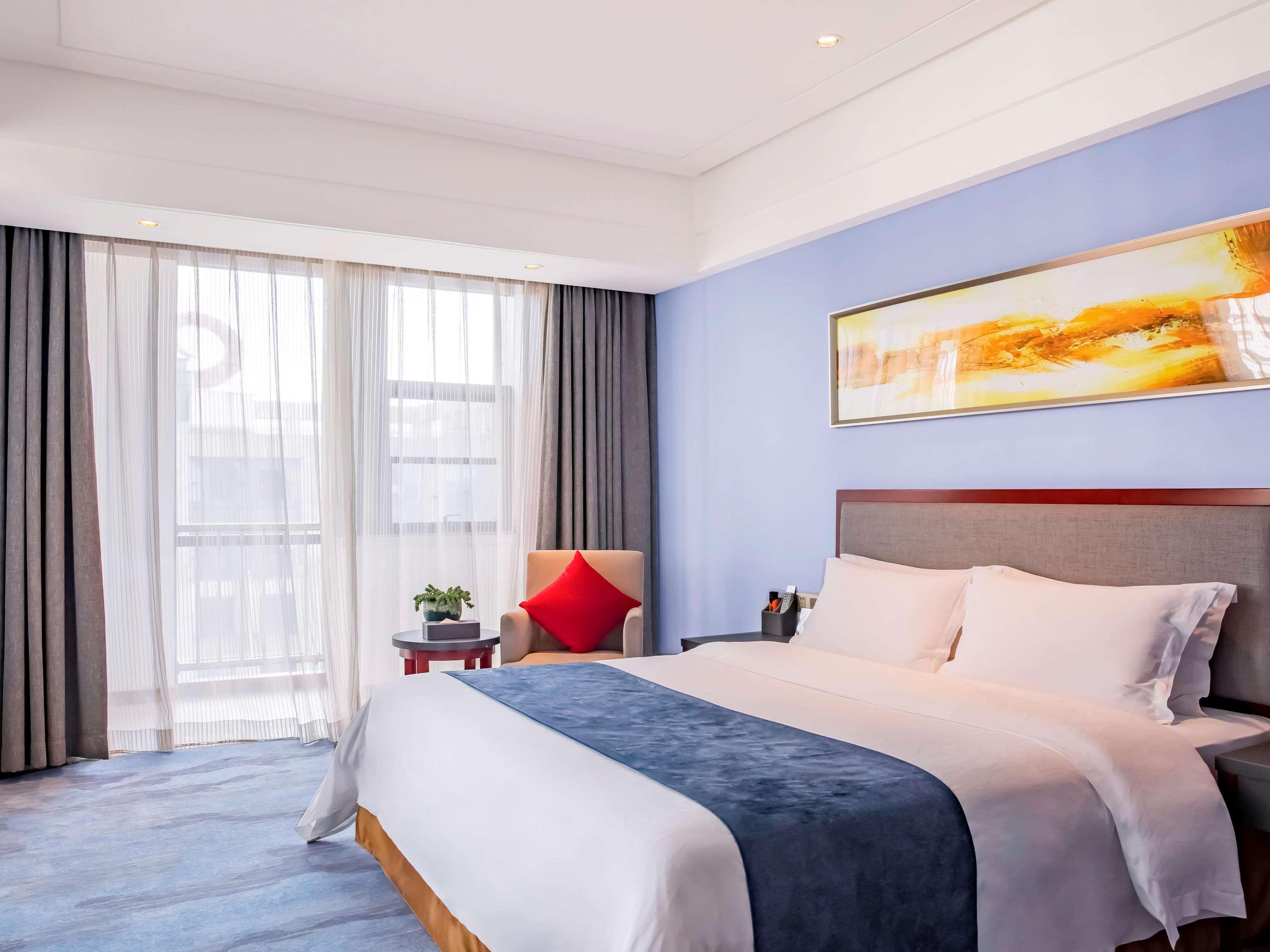 Double Superior Garden View