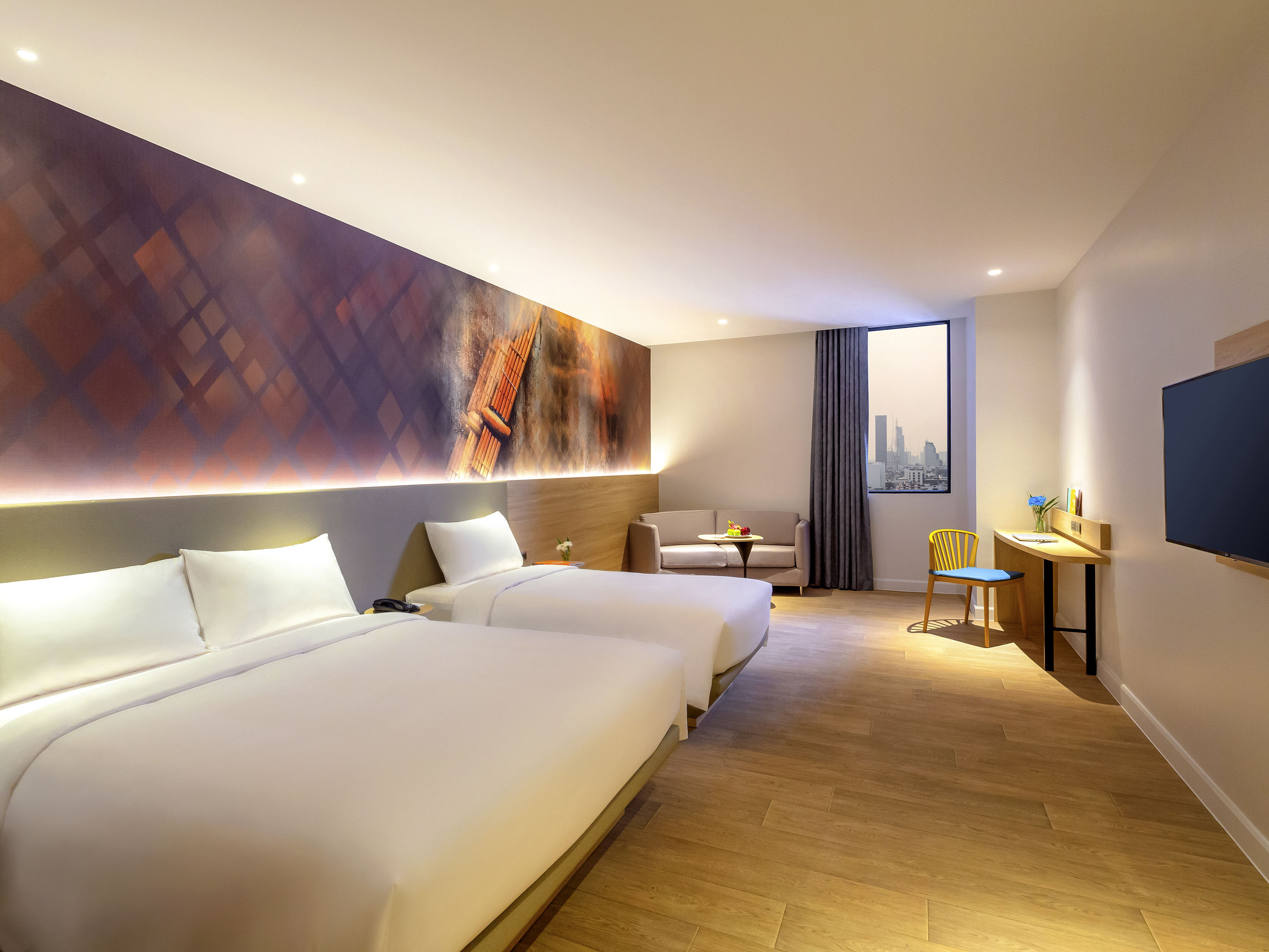 Triple Queen Size Bed