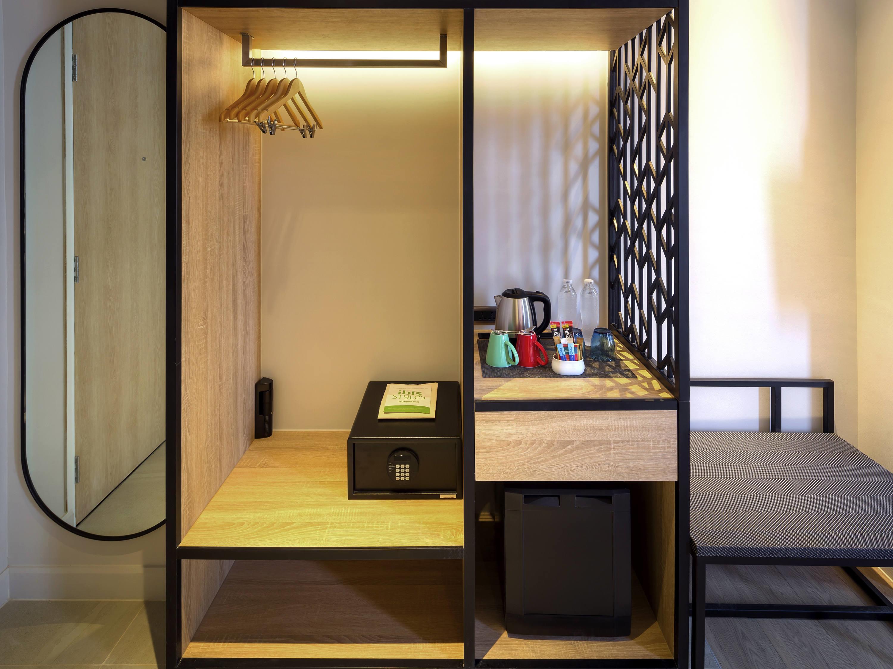 Double Superior King Bed