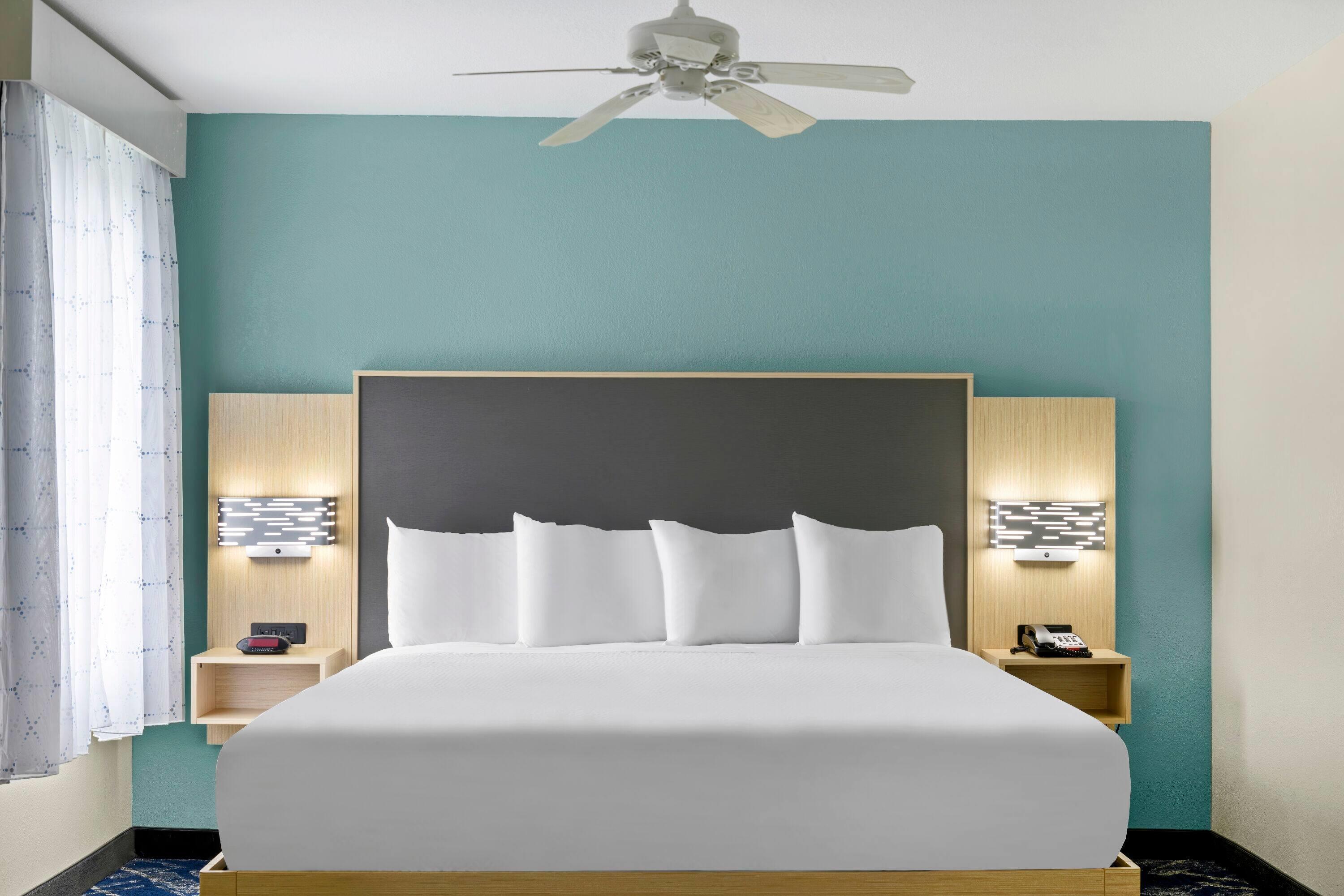 Studio King Bed Non Smoking