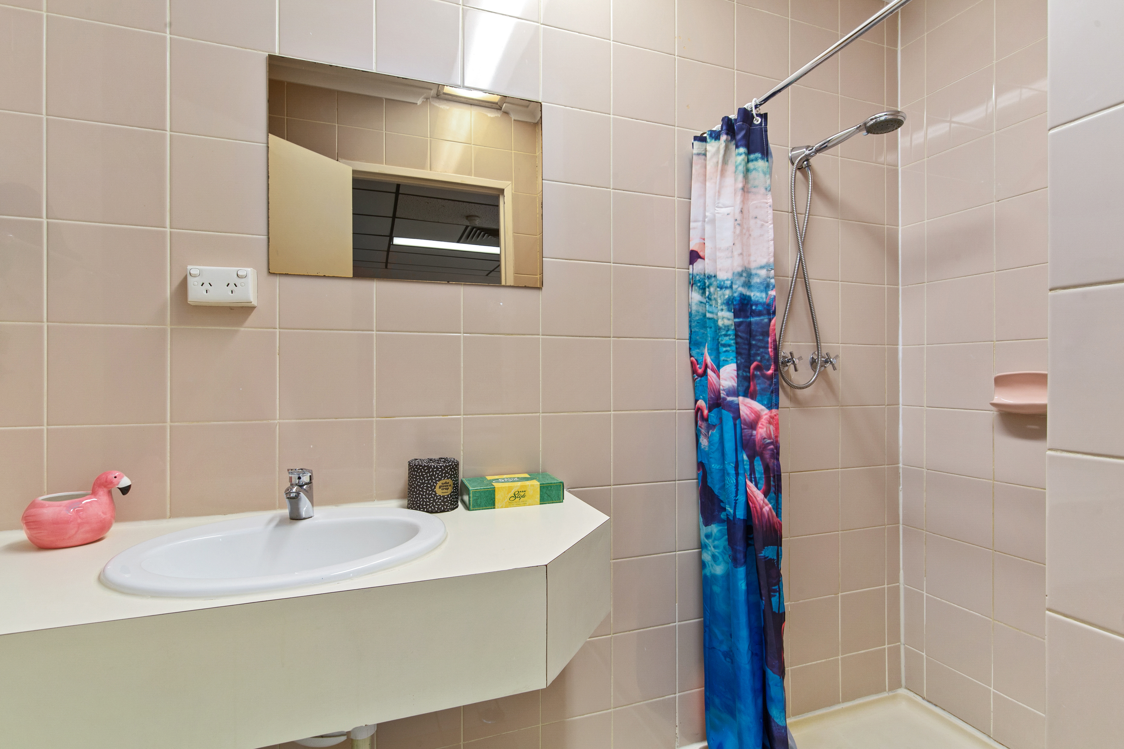 Double Deluxe King Bed