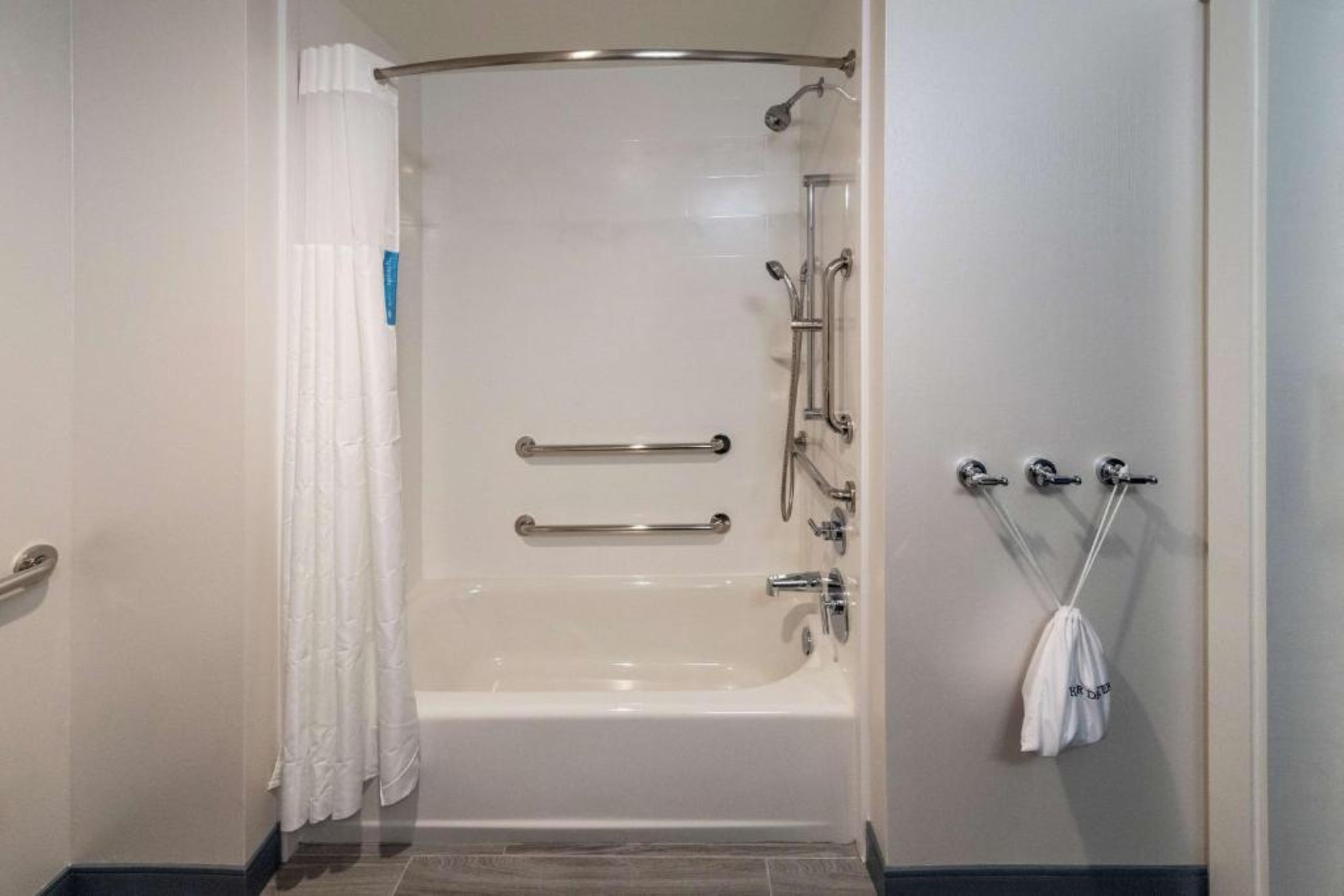 Double Accessible King Size Bed