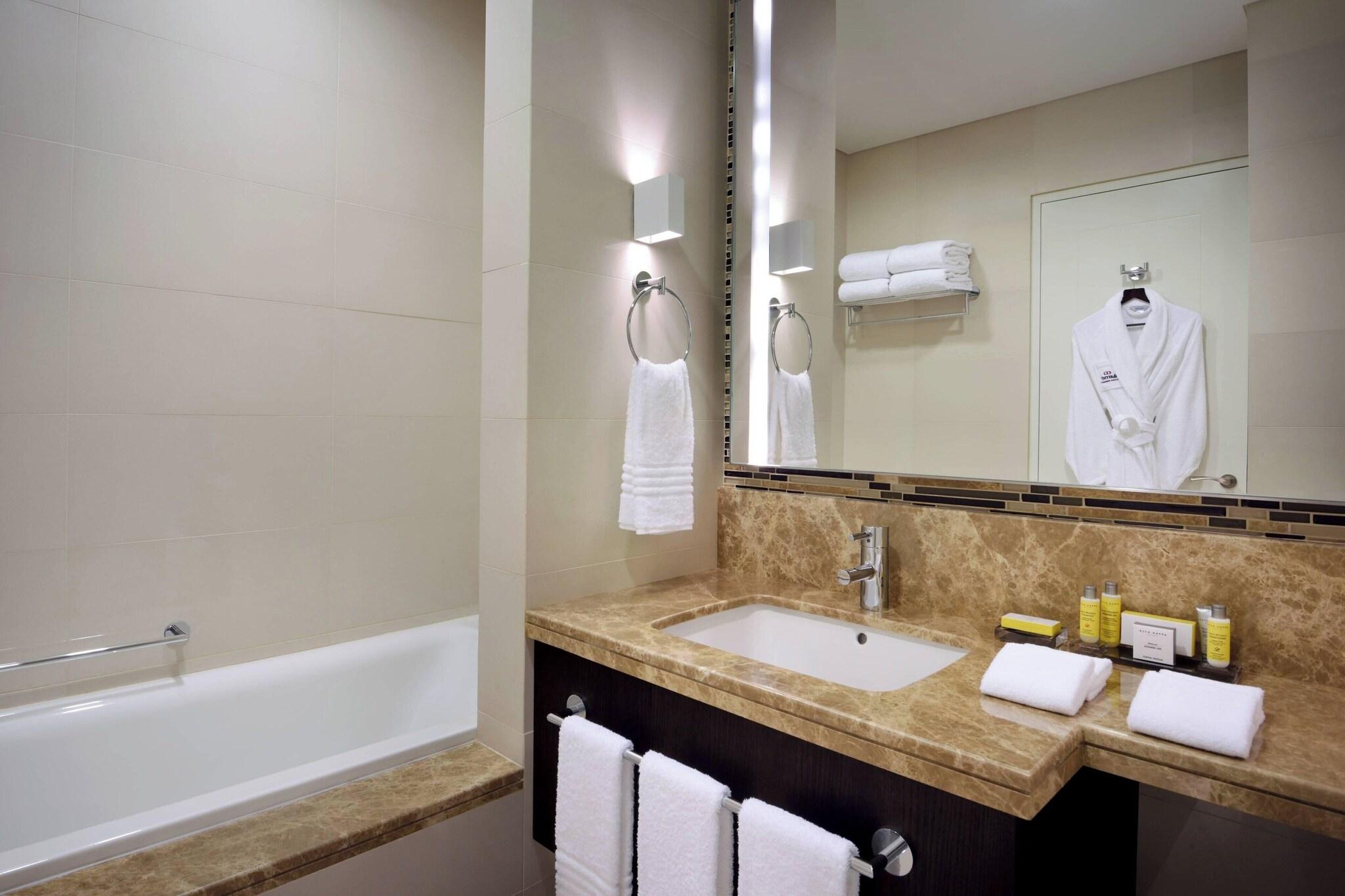 Apartment King Bed Two Bedrooms