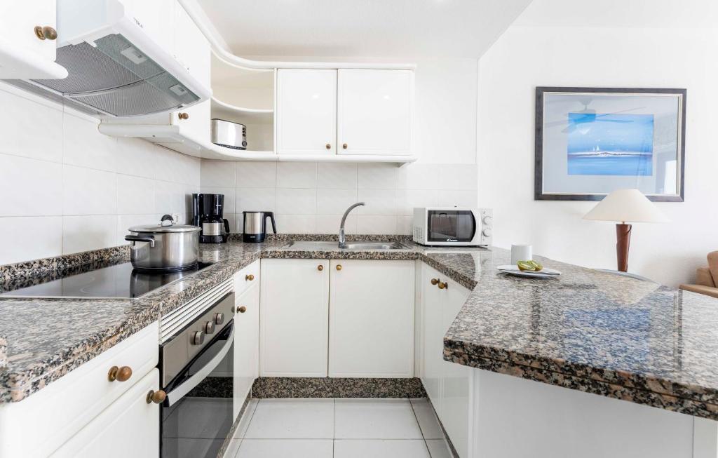 Apartment Capacity 4