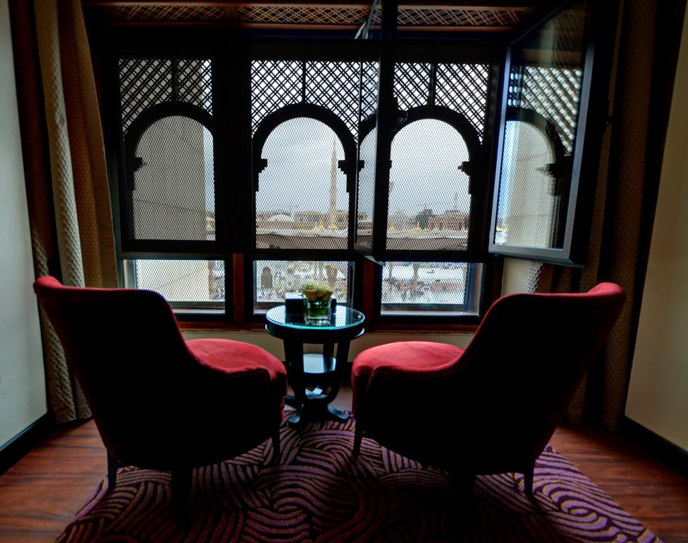 Suite Deluxe with Views