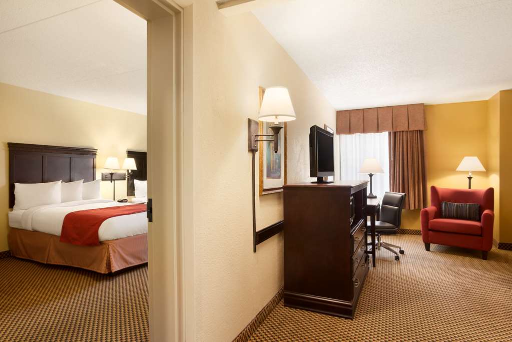 Room Queen Bed Non Smoking